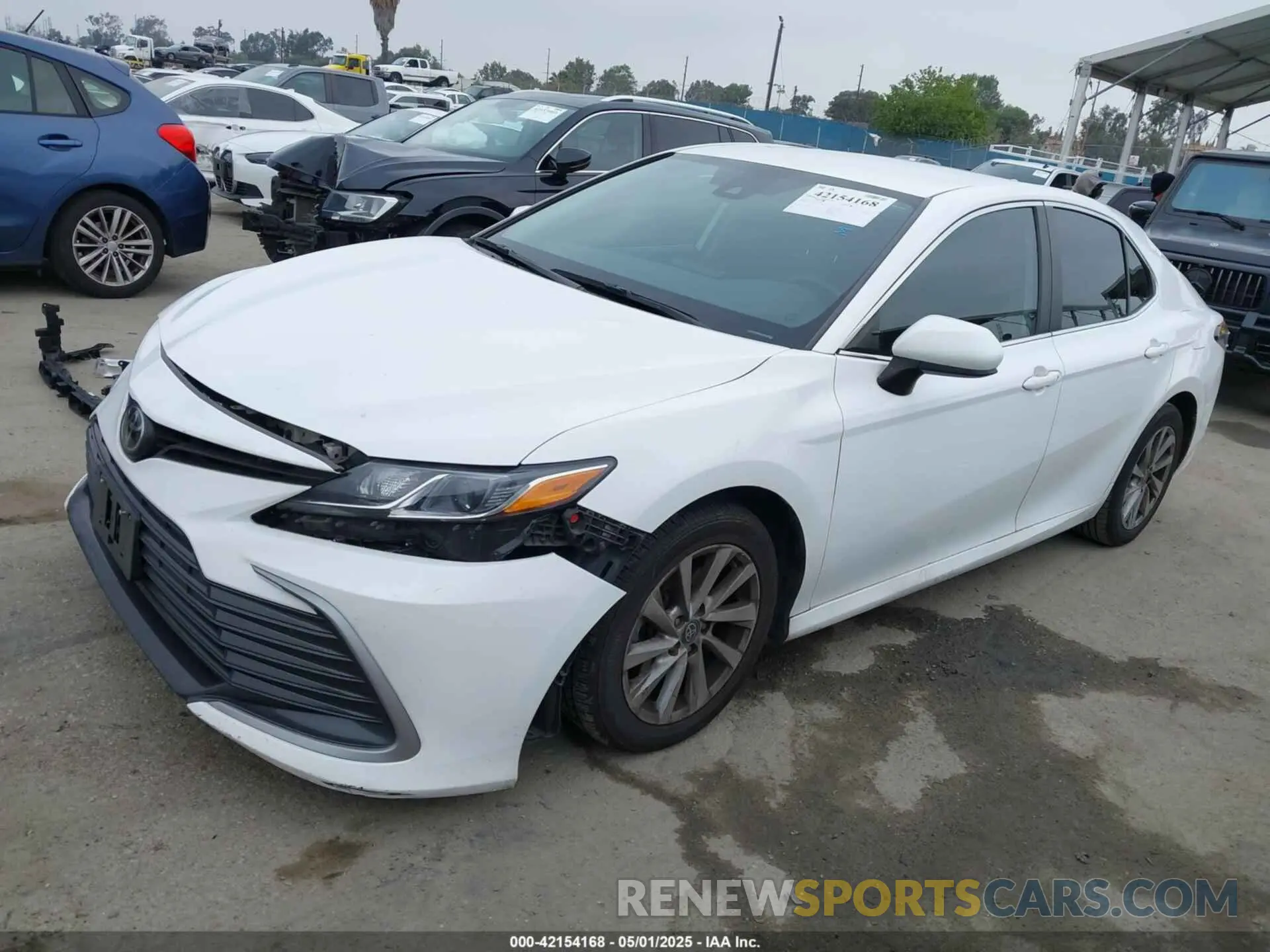 2 Photograph of a damaged car 4T1C11AK3NU625990 TOYOTA CAMRY 2022