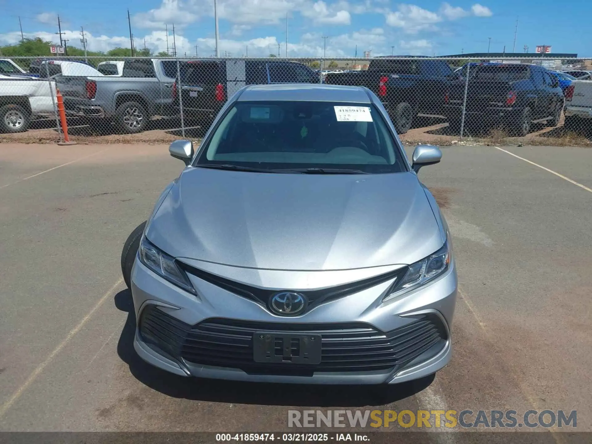 12 Photograph of a damaged car 4T1C11AK3NU638299 TOYOTA CAMRY 2022