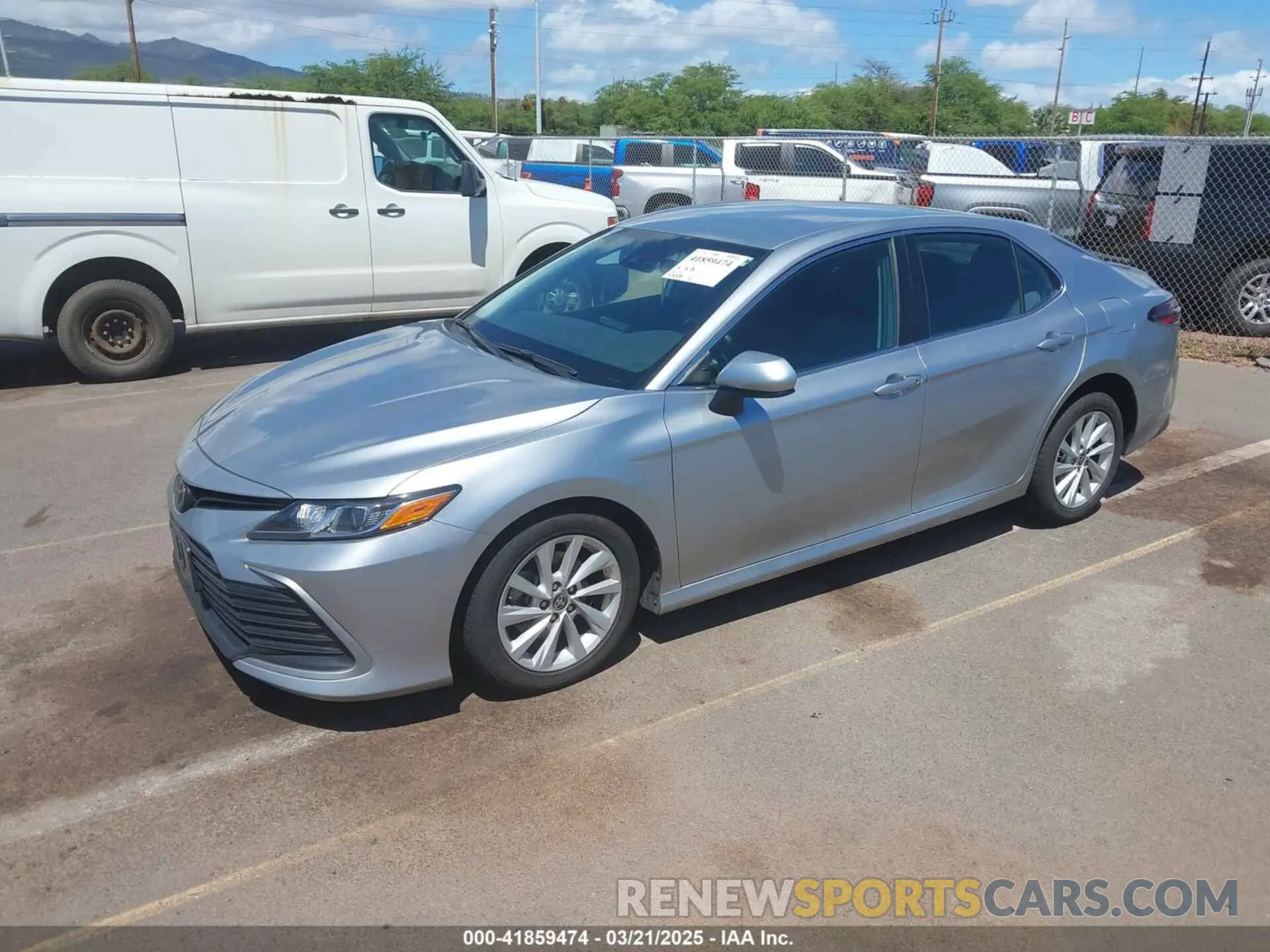2 Photograph of a damaged car 4T1C11AK3NU638299 TOYOTA CAMRY 2022