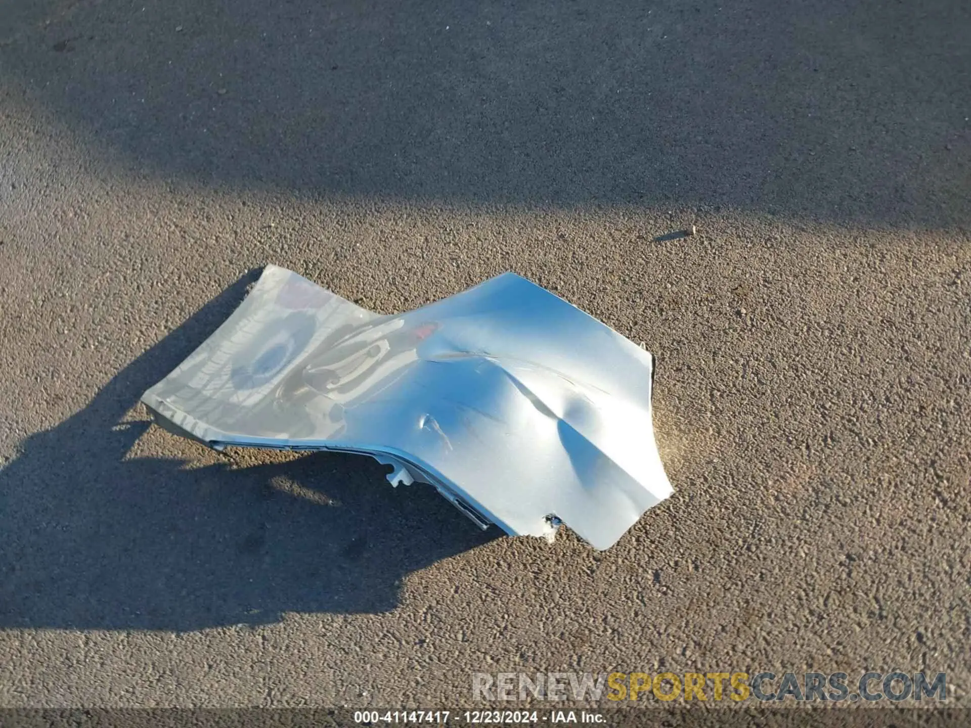 12 Photograph of a damaged car 4T1C11AK3NU640389 TOYOTA CAMRY 2022