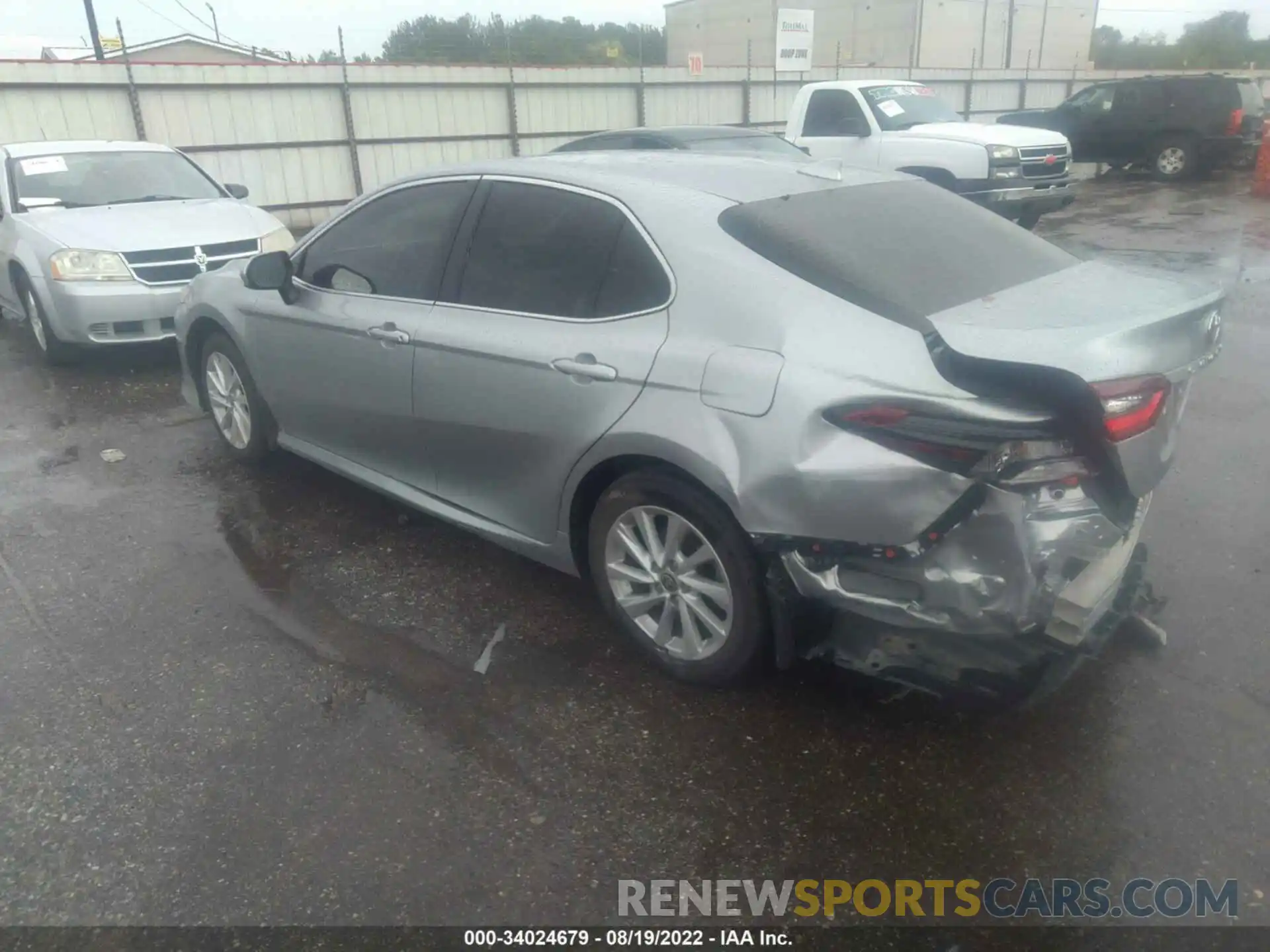 3 Photograph of a damaged car 4T1C11AK3NU644703 TOYOTA CAMRY 2022