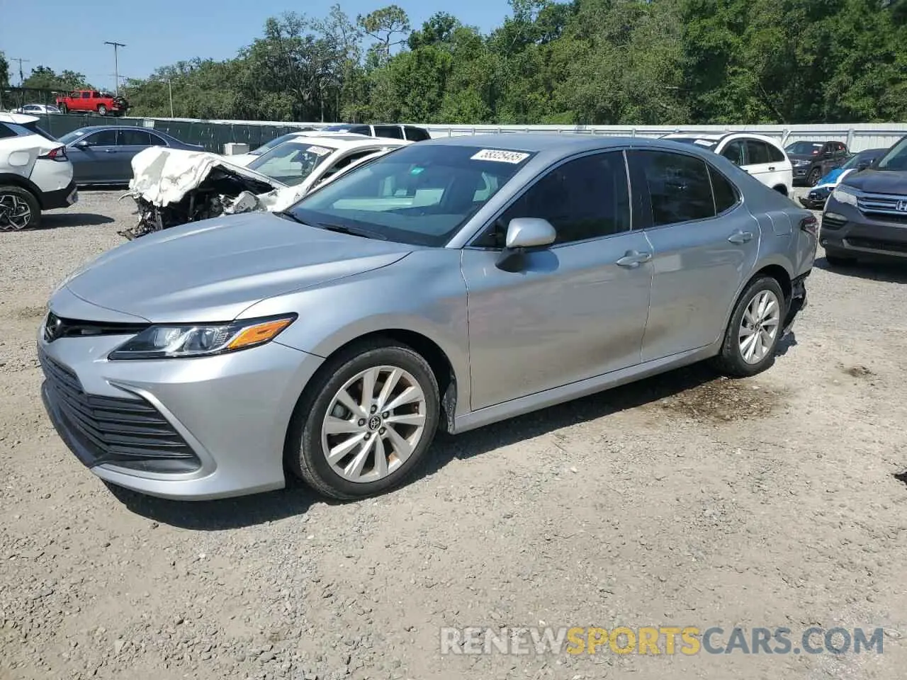 1 Photograph of a damaged car 4T1C11AK3NU680326 TOYOTA CAMRY 2022