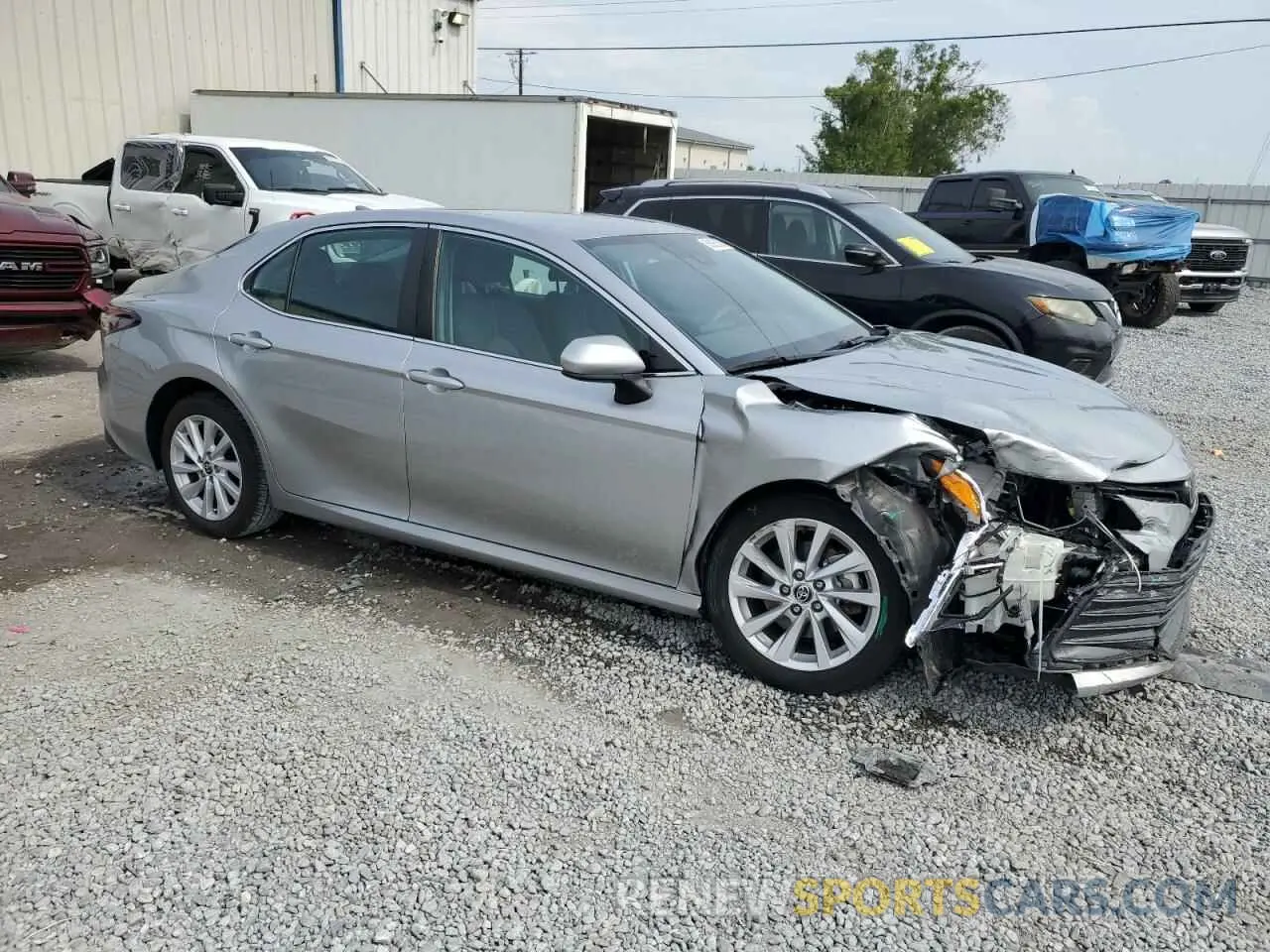 4 Photograph of a damaged car 4T1C11AK3NU682318 TOYOTA CAMRY 2022