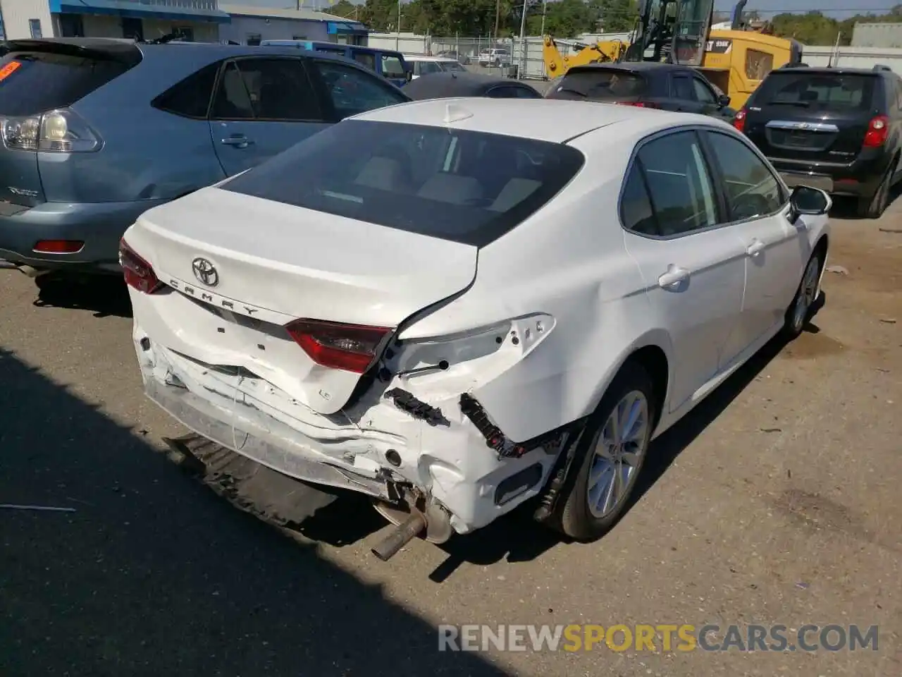 4 Photograph of a damaged car 4T1C11AK3NU690046 TOYOTA CAMRY 2022