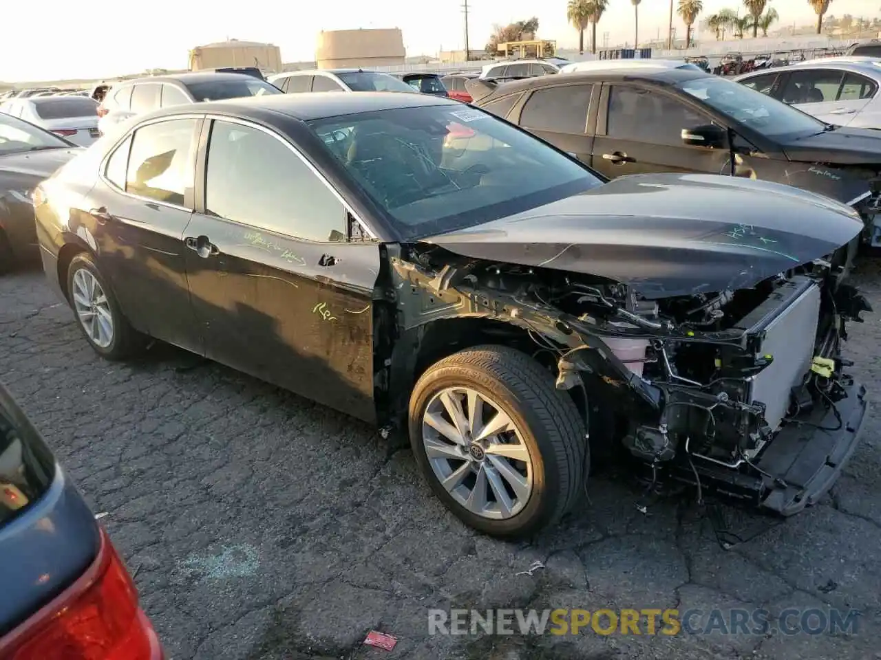 4 Photograph of a damaged car 4T1C11AK3NU691715 TOYOTA CAMRY 2022