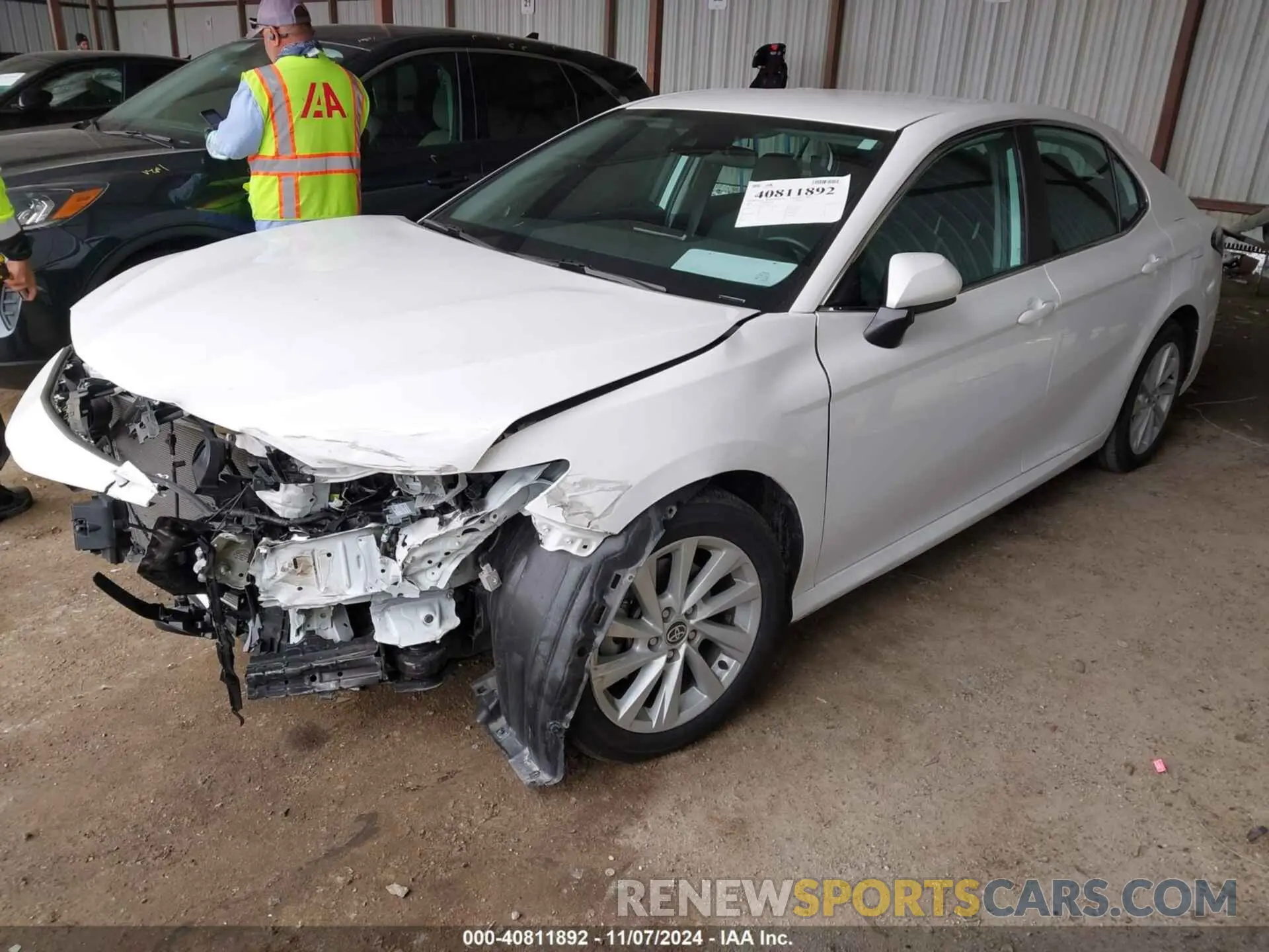 2 Photograph of a damaged car 4T1C11AK3NU696414 TOYOTA CAMRY 2022