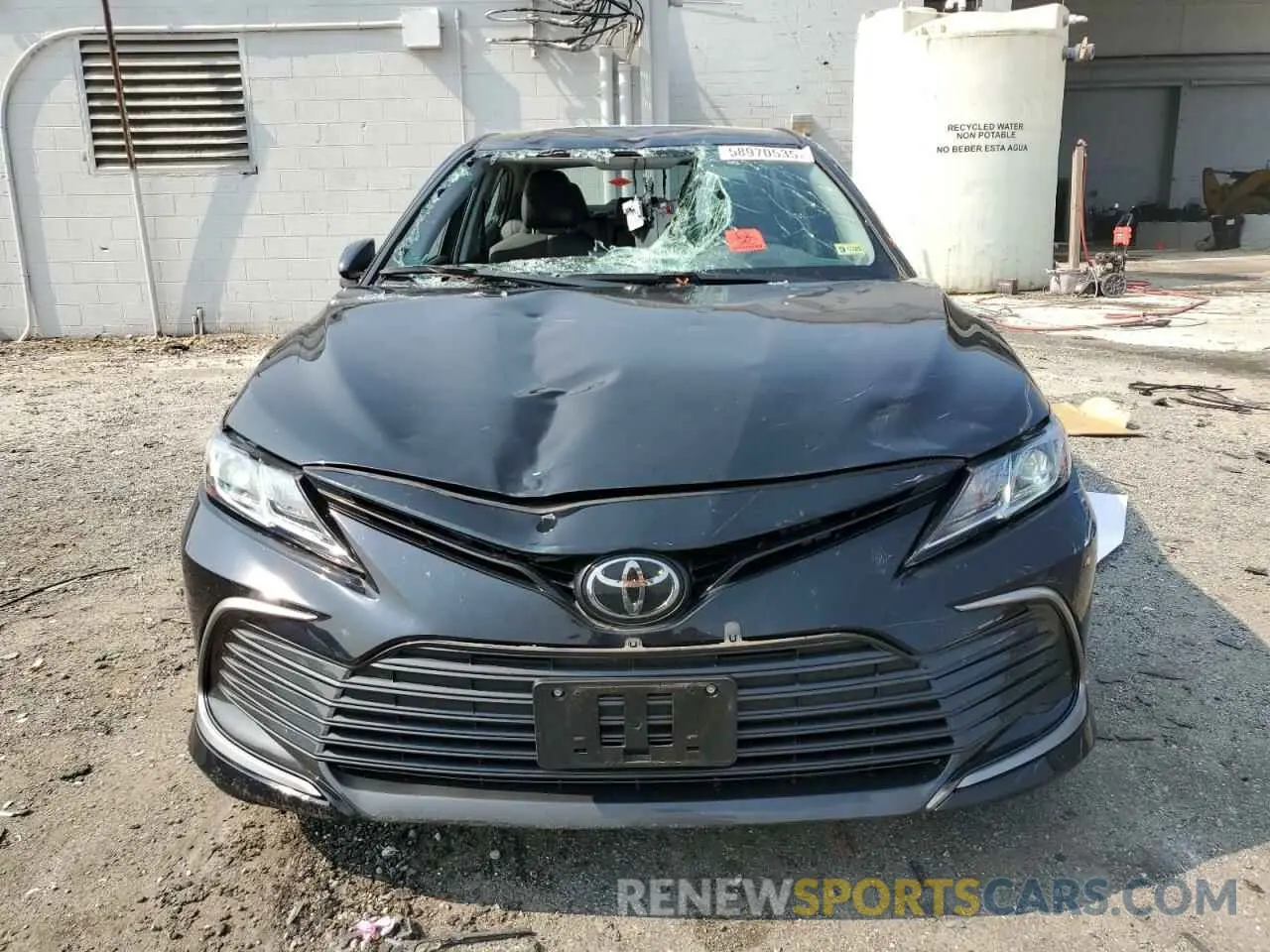 5 Photograph of a damaged car 4T1C11AK3NU708870 TOYOTA CAMRY 2022