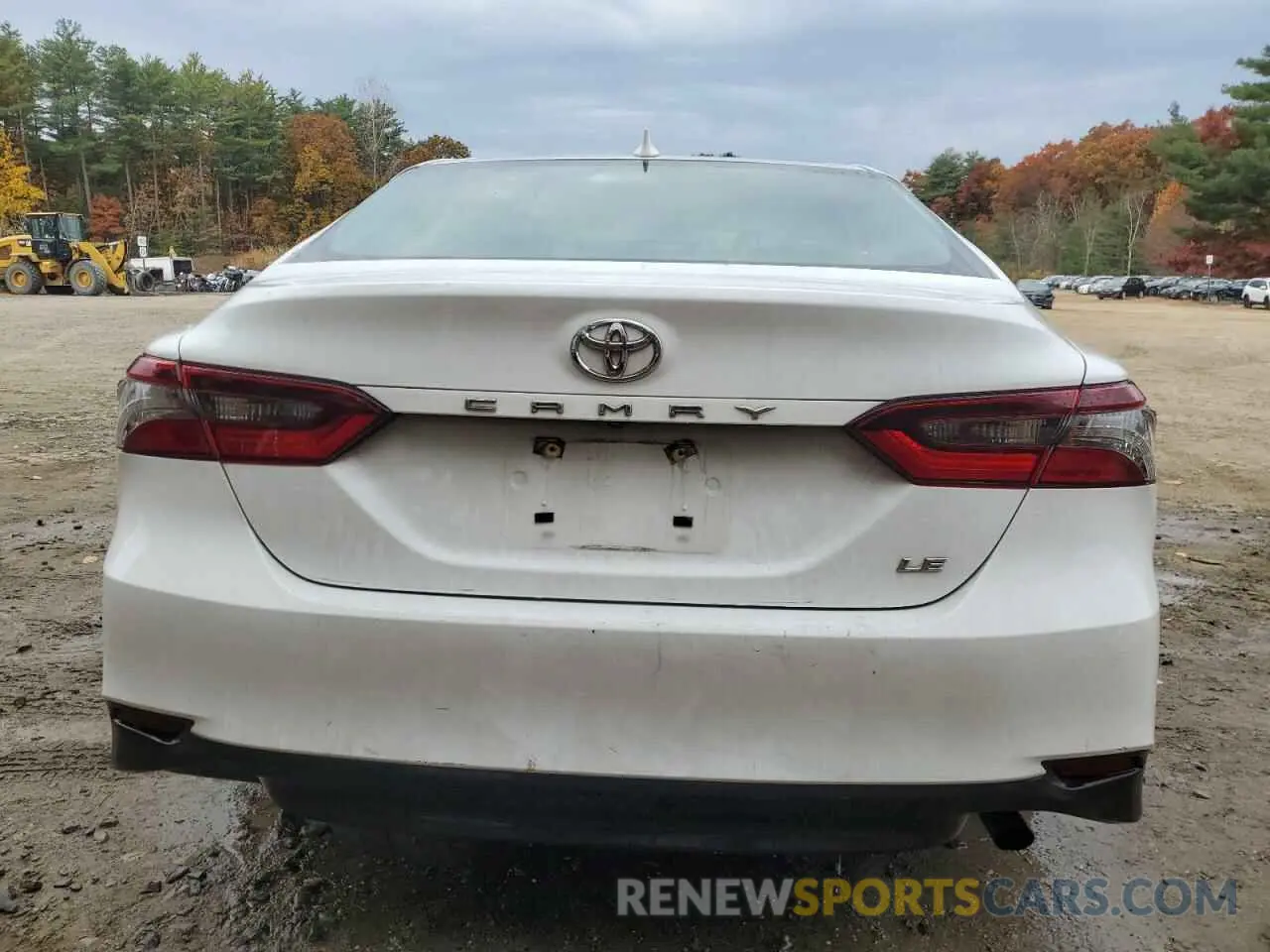 6 Photograph of a damaged car 4T1C11AK3NU713941 TOYOTA CAMRY 2022