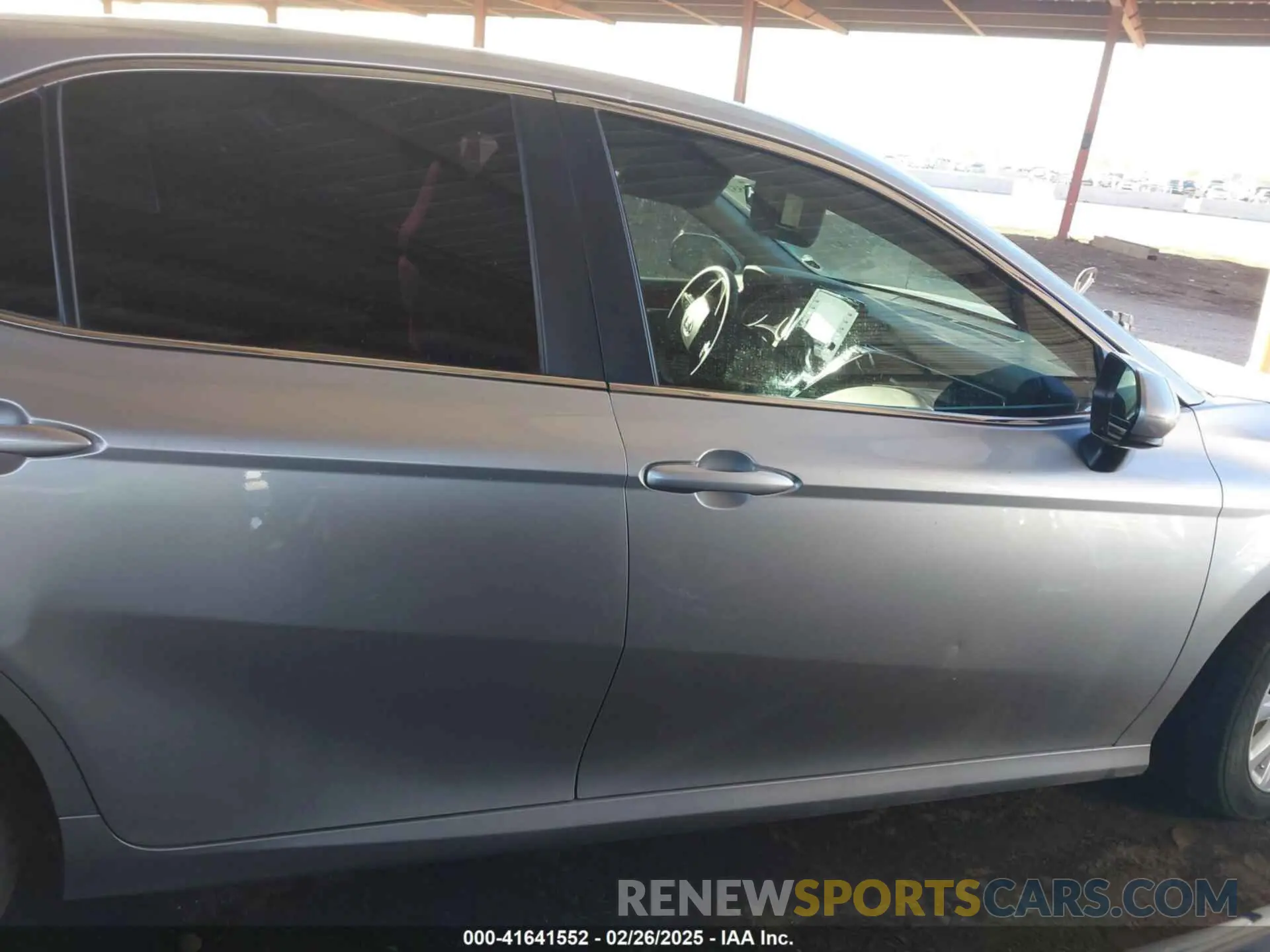 13 Photograph of a damaged car 4T1C11AK4NU013667 TOYOTA CAMRY 2022