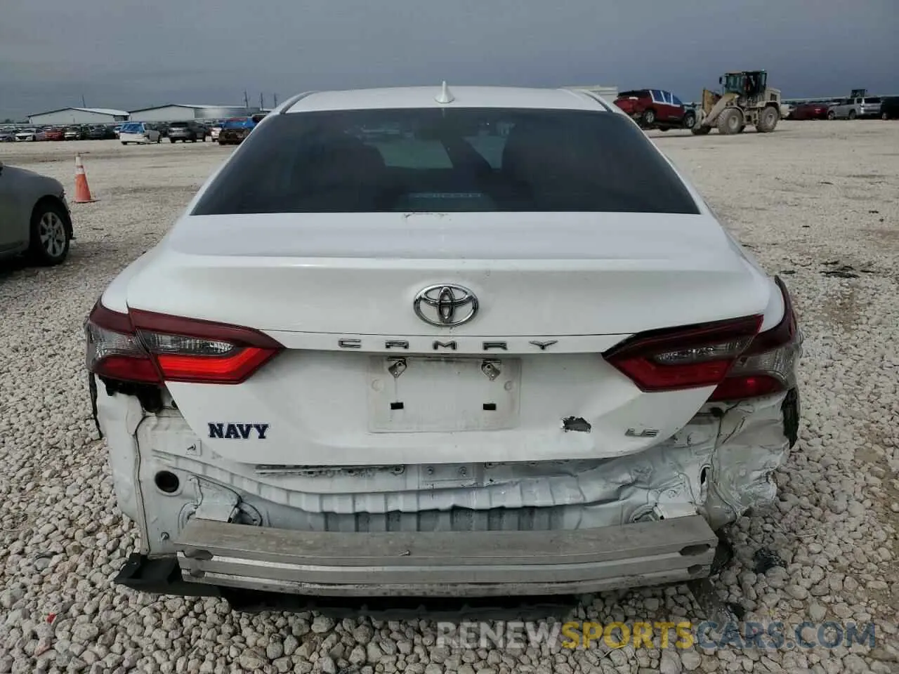 6 Photograph of a damaged car 4T1C11AK4NU018884 TOYOTA CAMRY 2022