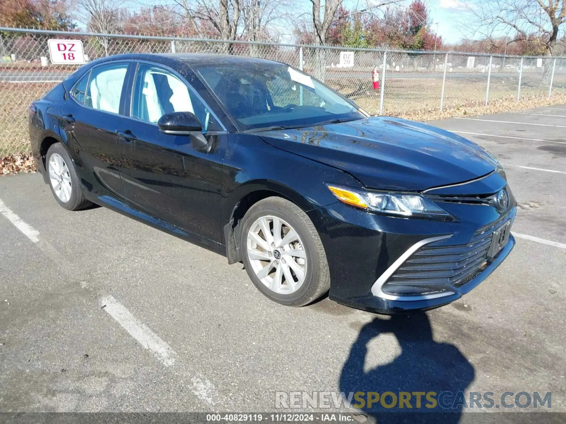 1 Photograph of a damaged car 4T1C11AK4NU052047 TOYOTA CAMRY 2022