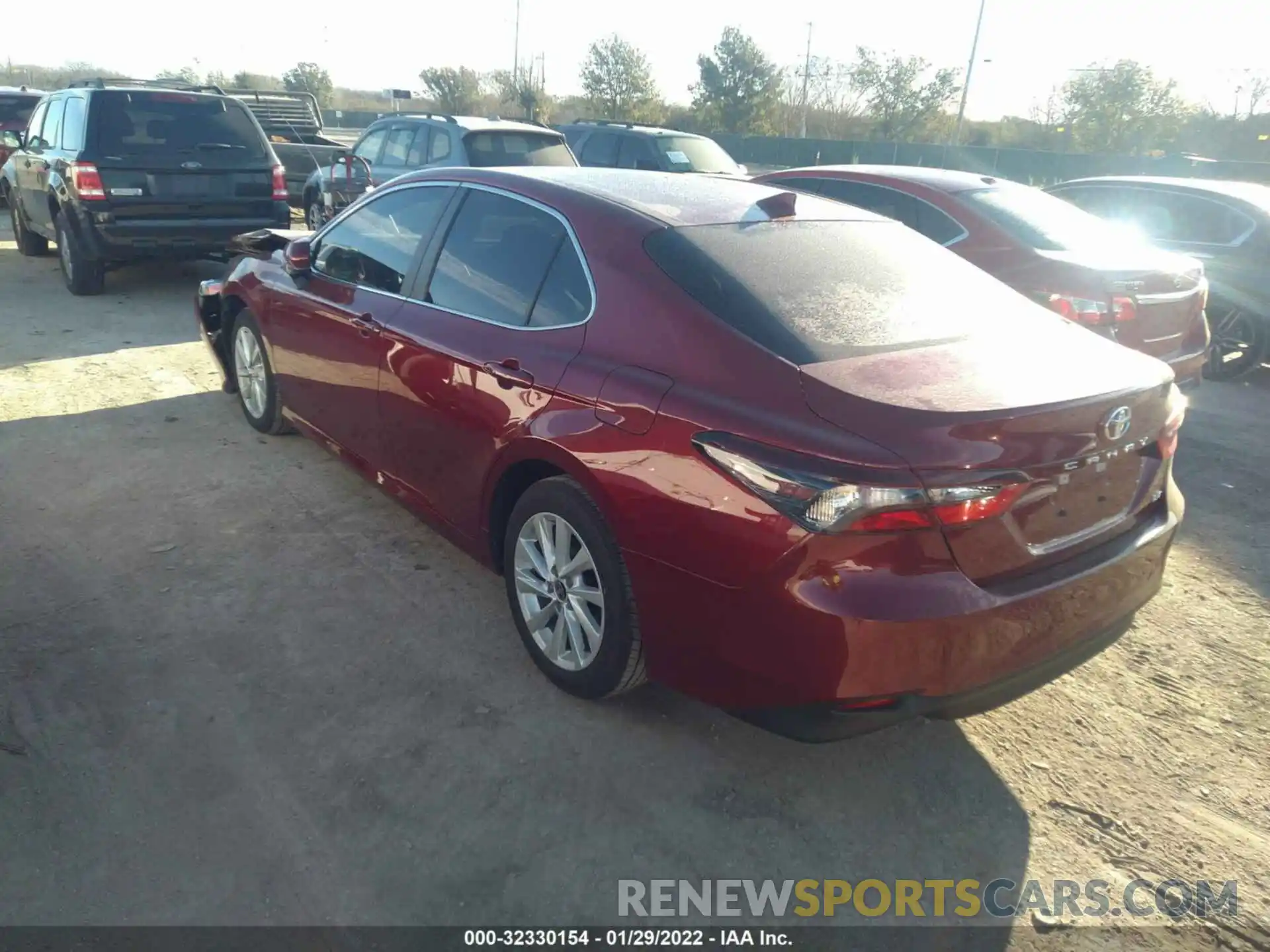 3 Photograph of a damaged car 4T1C11AK4NU629482 TOYOTA CAMRY 2022