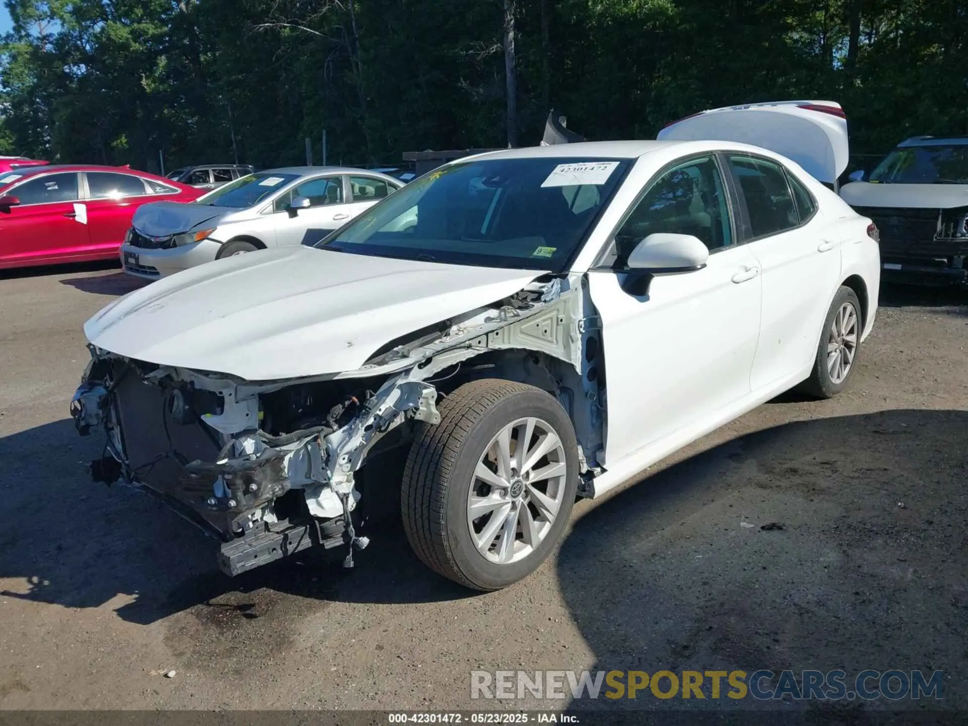 2 Photograph of a damaged car 4T1C11AK4NU646783 TOYOTA CAMRY 2022