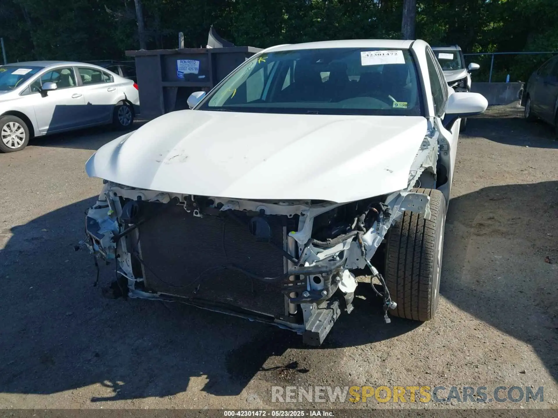 6 Photograph of a damaged car 4T1C11AK4NU646783 TOYOTA CAMRY 2022