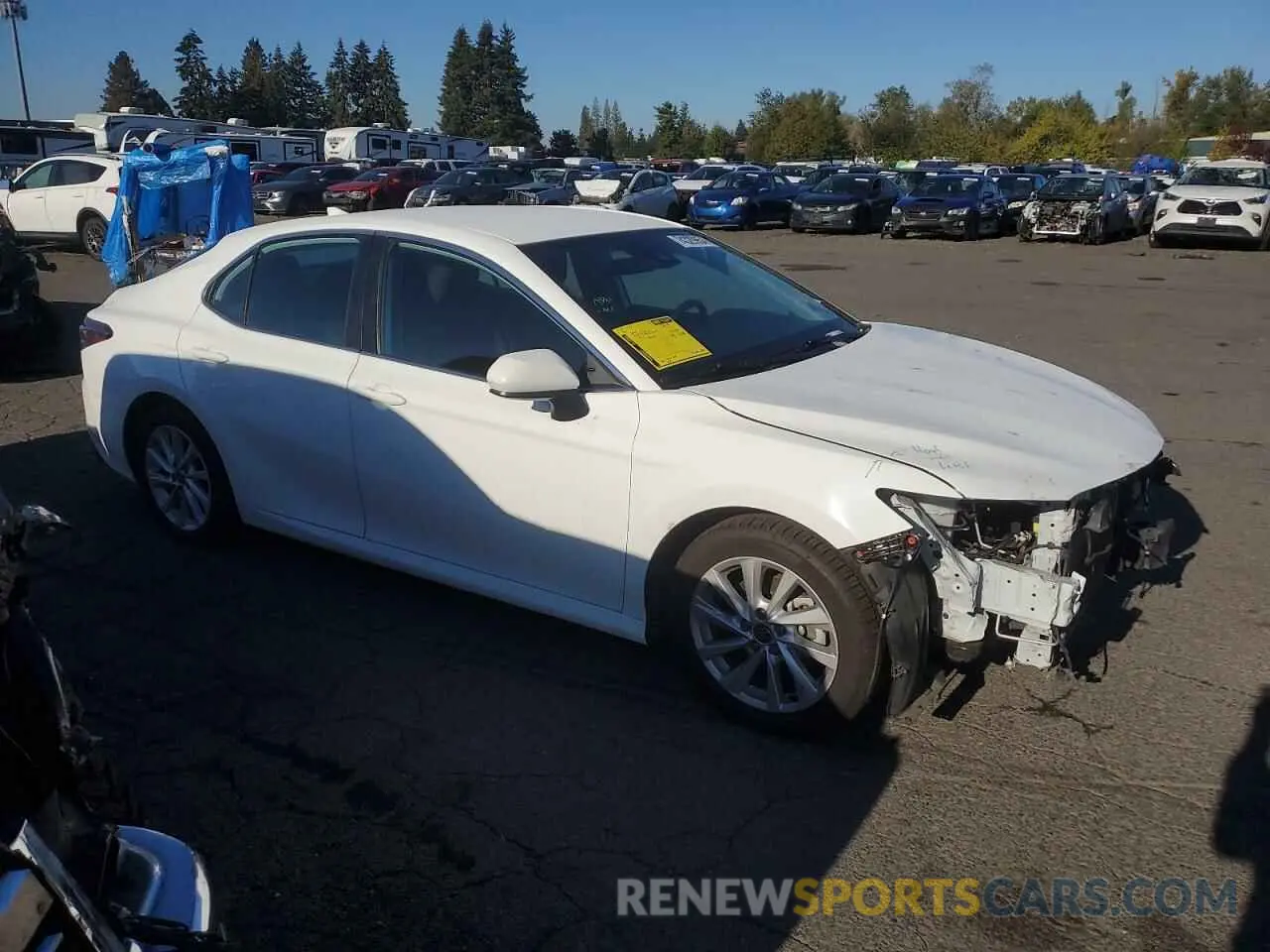 4 Photograph of a damaged car 4T1C11AK4NU653538 TOYOTA CAMRY 2022