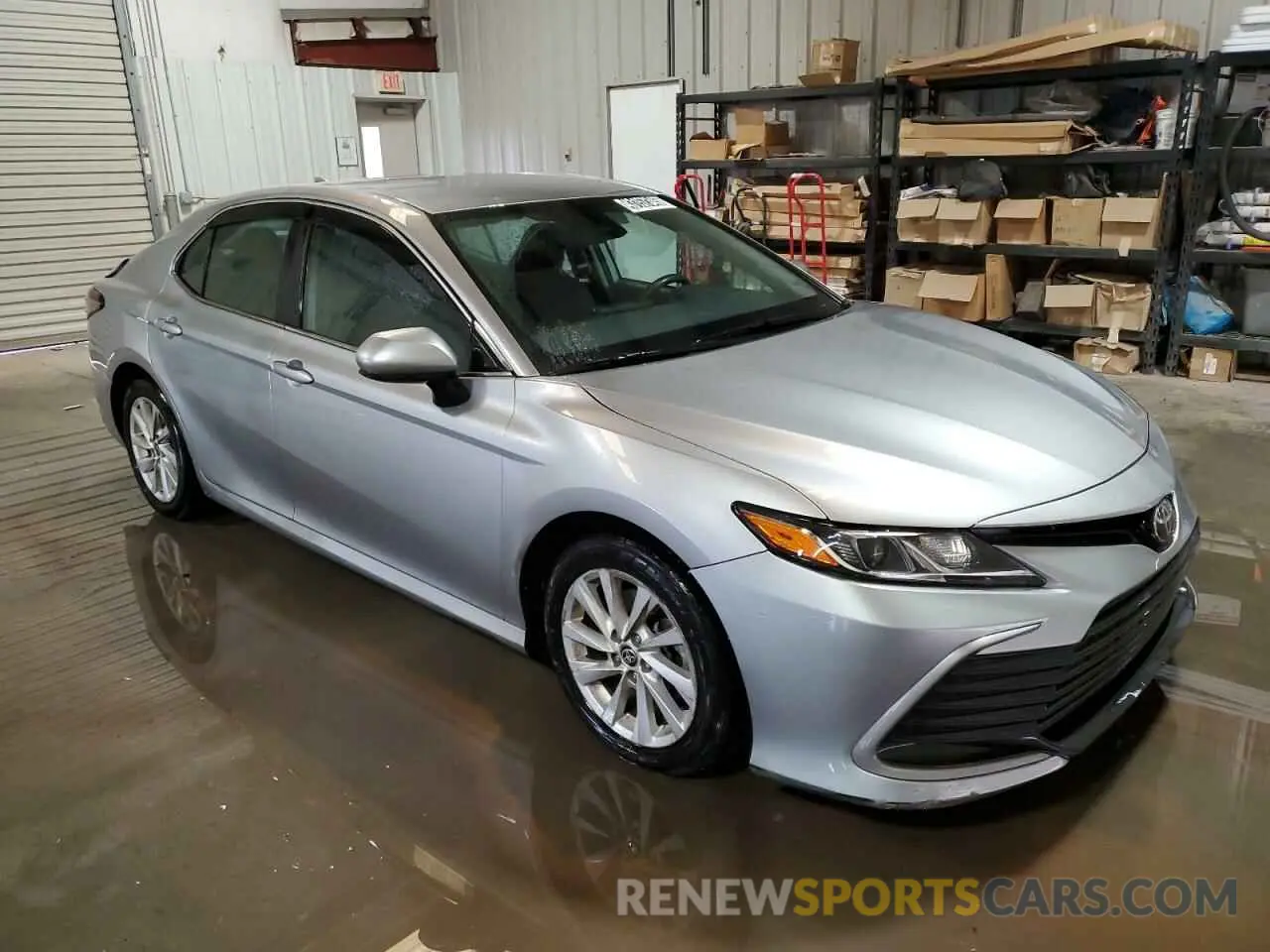 4 Photograph of a damaged car 4T1C11AK4NU655449 TOYOTA CAMRY 2022