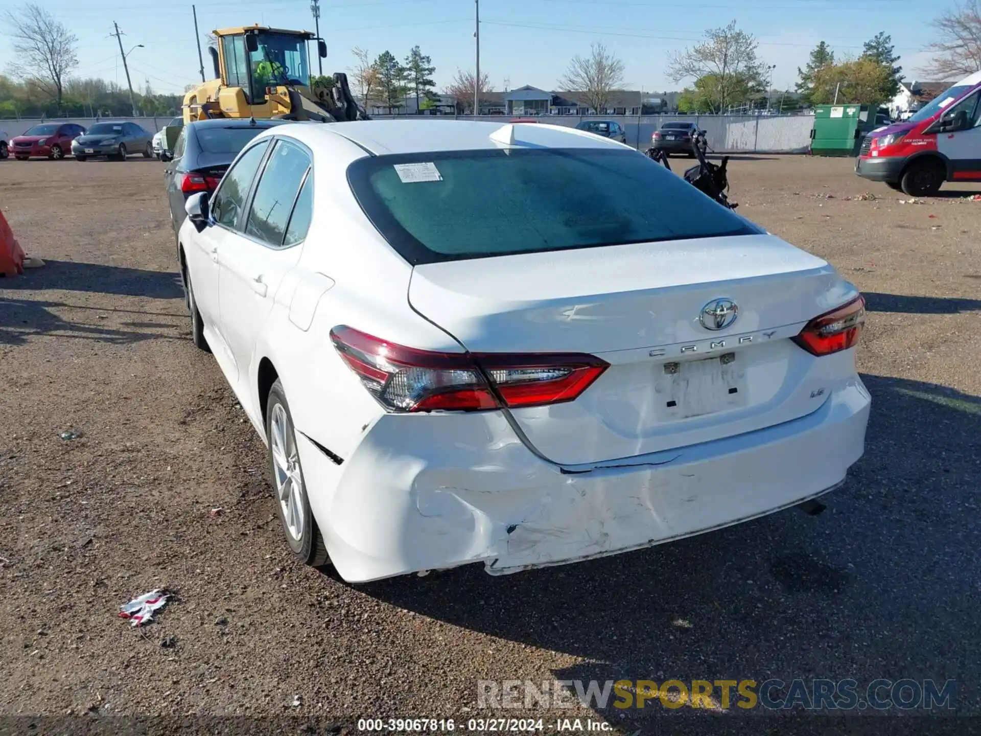 16 Photograph of a damaged car 4T1C11AK4NU659100 TOYOTA CAMRY 2022