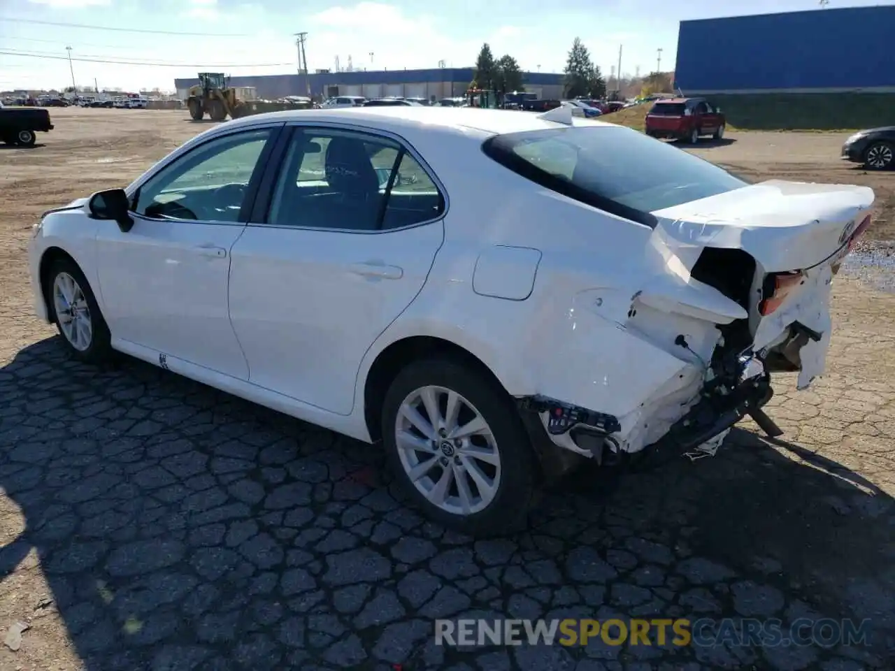 2 Photograph of a damaged car 4T1C11AK4NU667231 TOYOTA CAMRY 2022