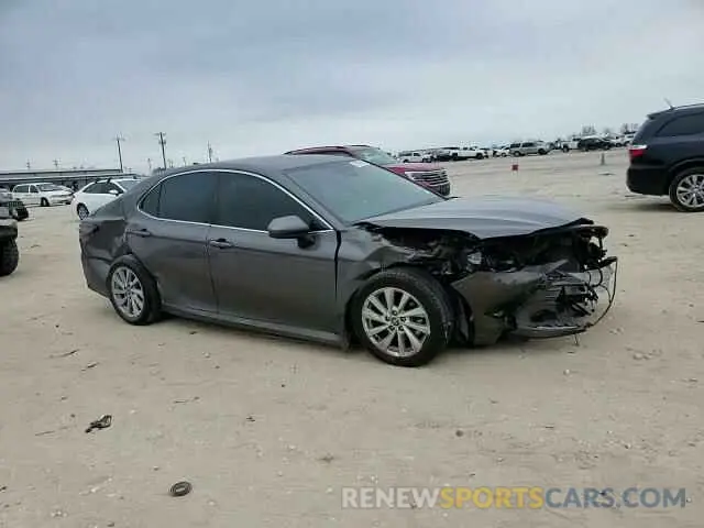 11 Photograph of a damaged car 4T1C11AK4NU687091 TOYOTA CAMRY 2022
