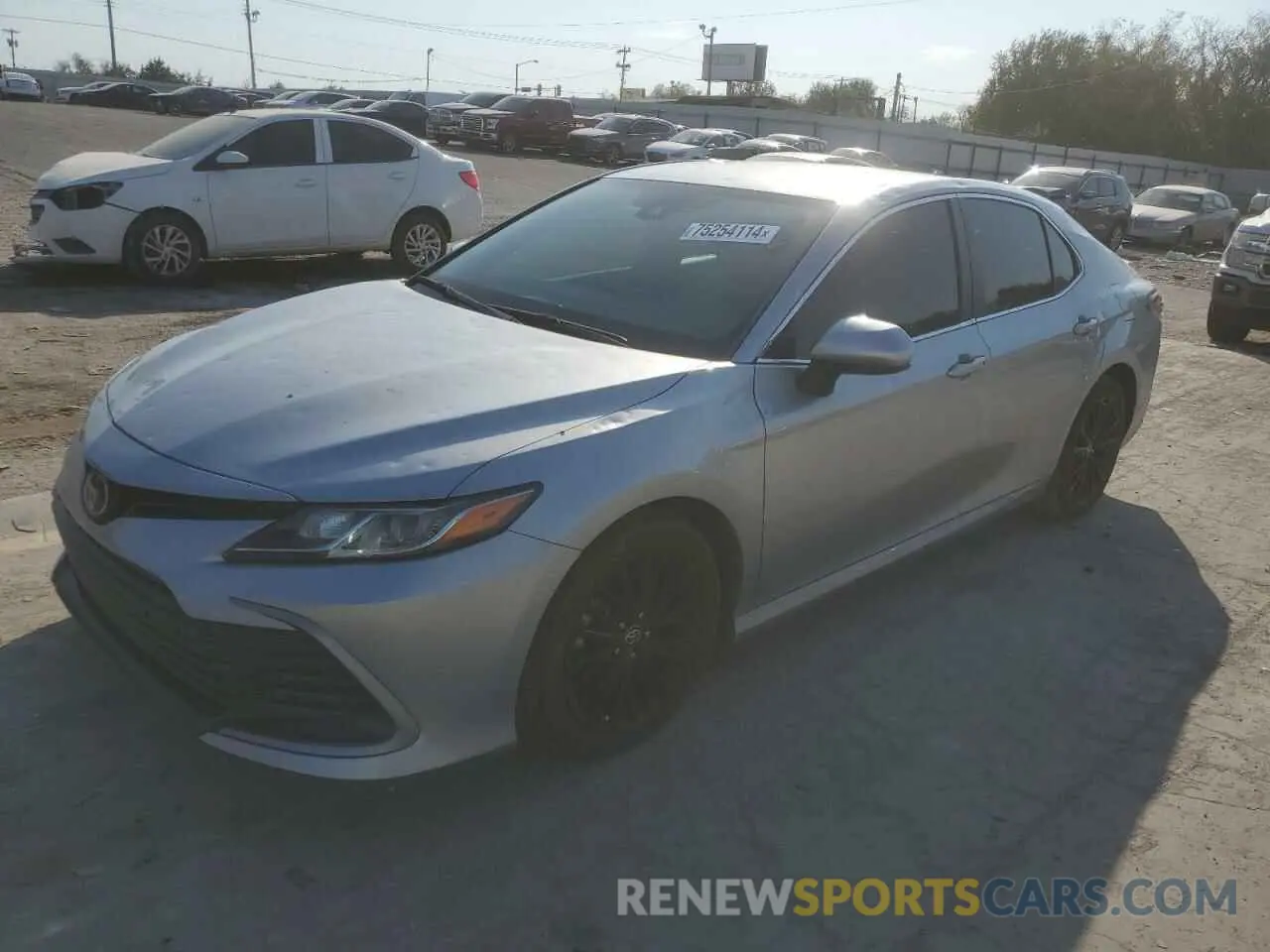 1 Photograph of a damaged car 4T1C11AK4NU695272 TOYOTA CAMRY 2022