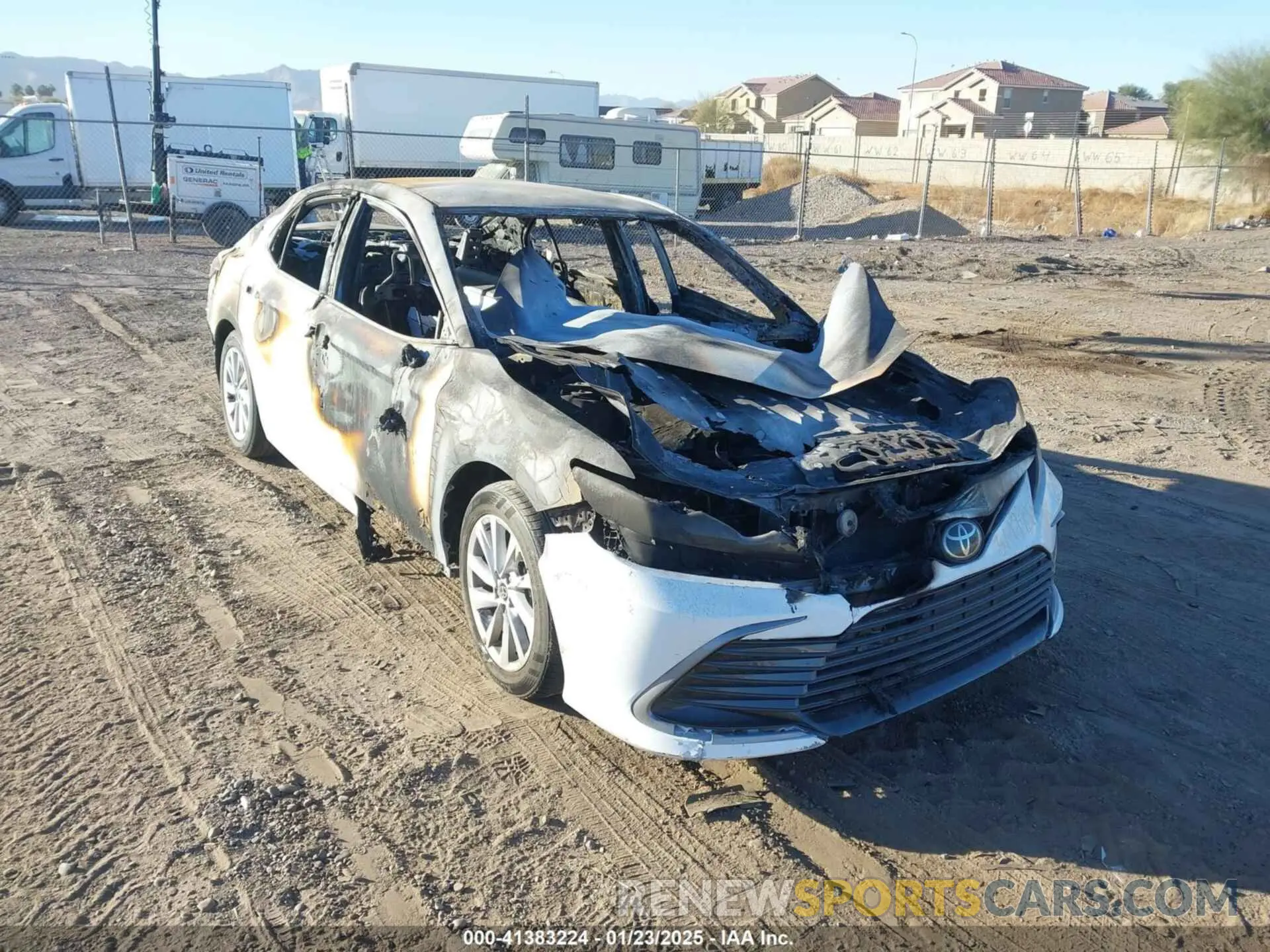 1 Photograph of a damaged car 4T1C11AK4NU713334 TOYOTA CAMRY 2022