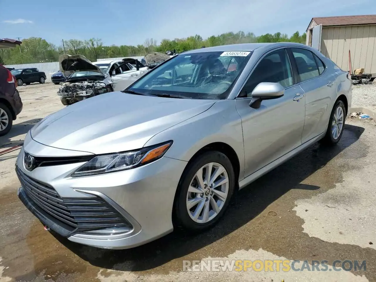 1 Photograph of a damaged car 4T1C11AK5NU004881 TOYOTA CAMRY 2022