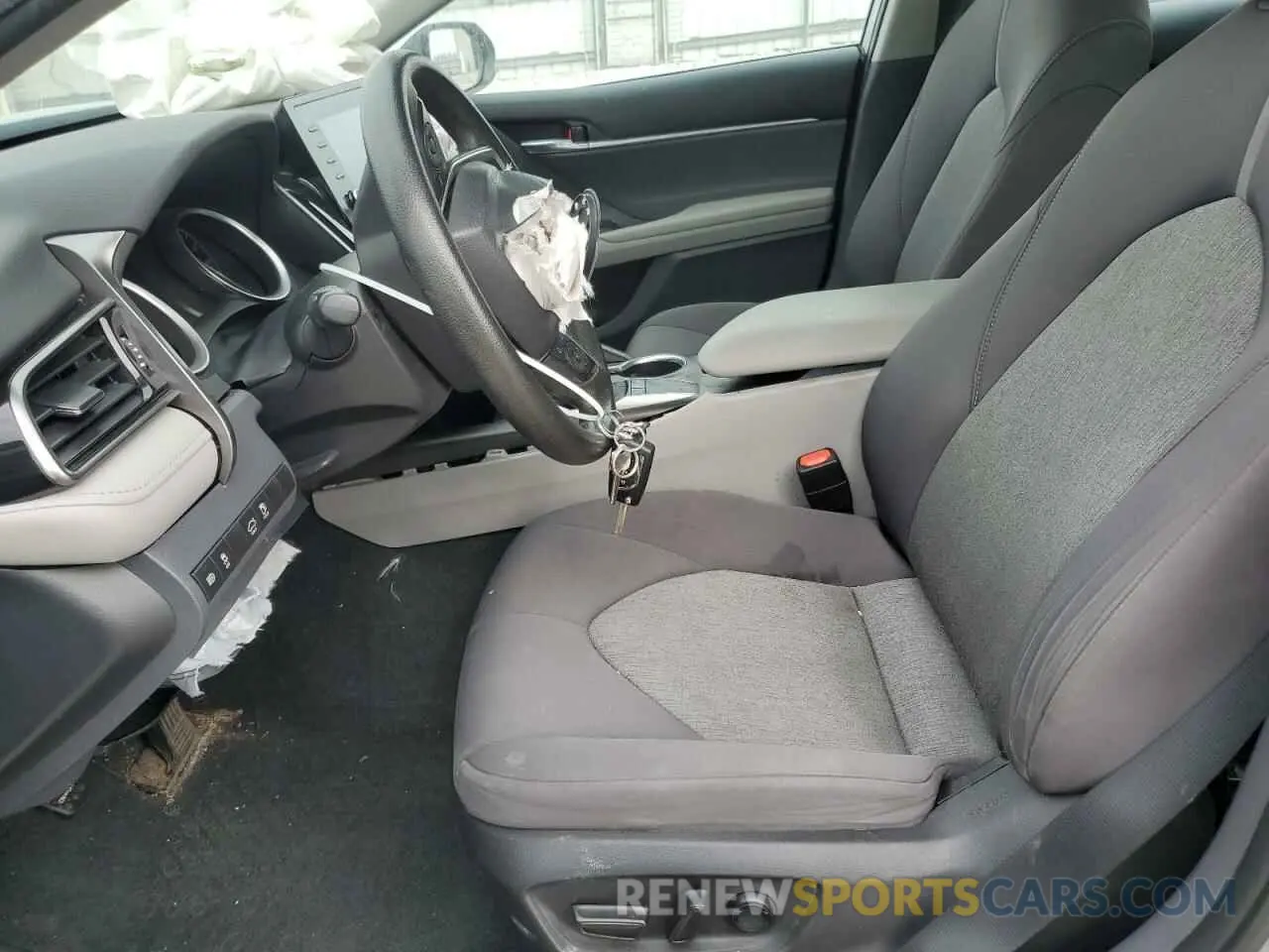 7 Photograph of a damaged car 4T1C11AK5NU037797 TOYOTA CAMRY 2022