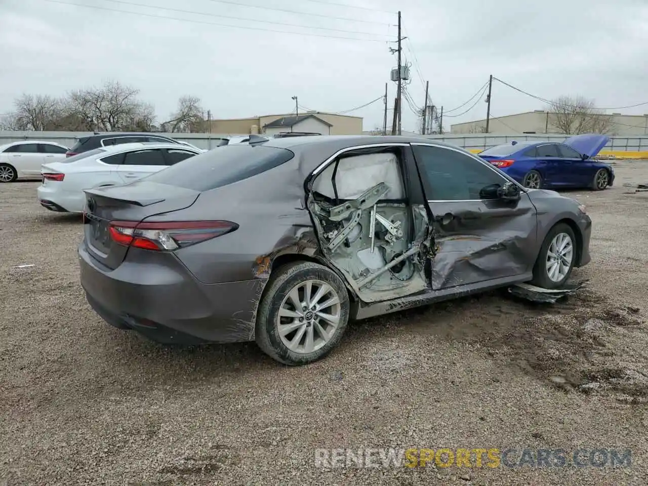 3 Photograph of a damaged car 4T1C11AK5NU047956 TOYOTA CAMRY 2022