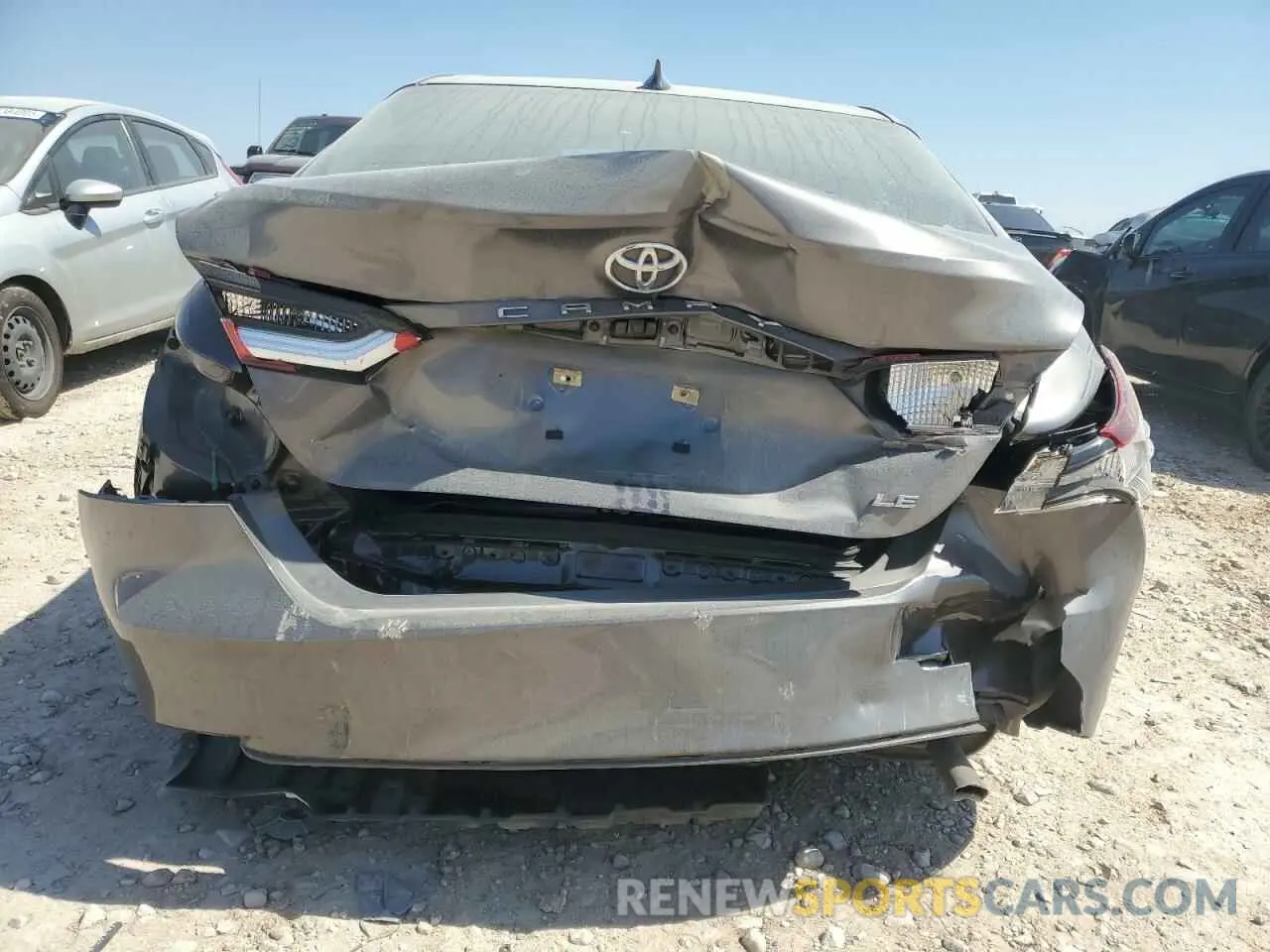 6 Photograph of a damaged car 4T1C11AK5NU073456 TOYOTA CAMRY 2022