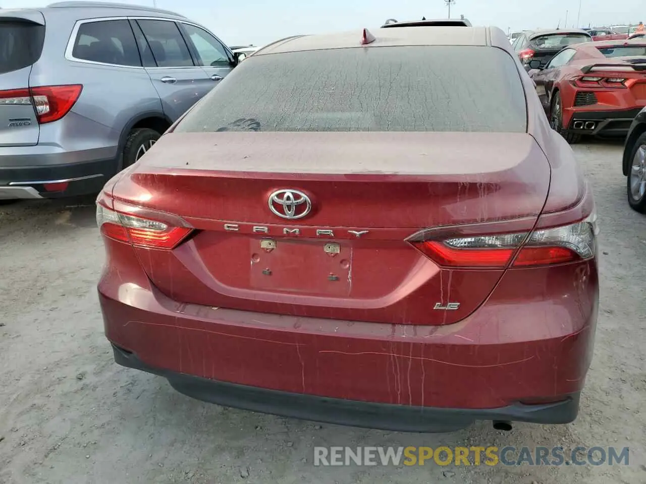 6 Photograph of a damaged car 4T1C11AK5NU646095 TOYOTA CAMRY 2022