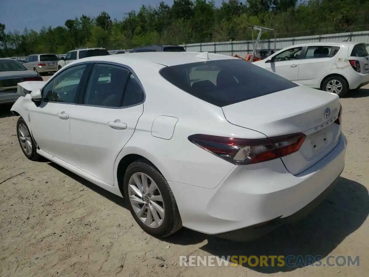 3 Photograph of a damaged car 4T1C11AK5NU651927 TOYOTA CAMRY 2022