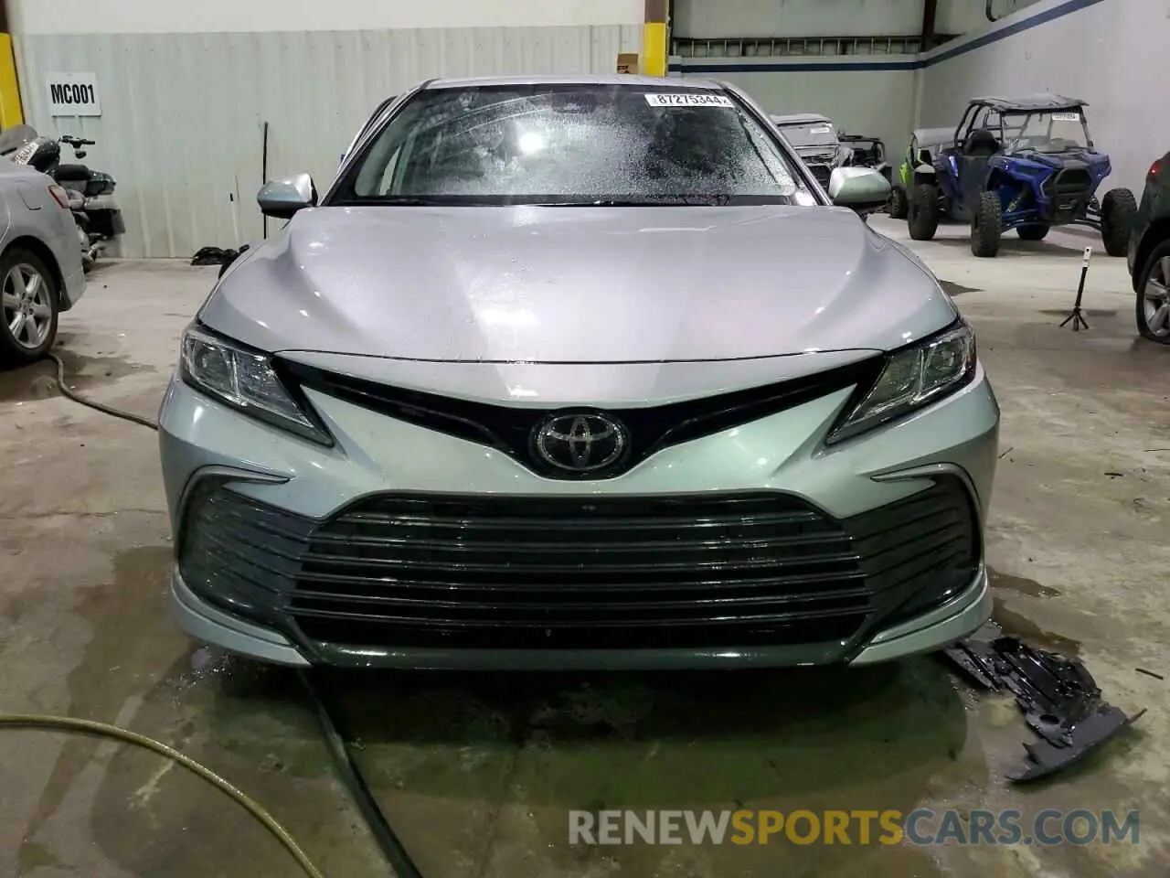 5 Photograph of a damaged car 4T1C11AK5NU653516 TOYOTA CAMRY 2022