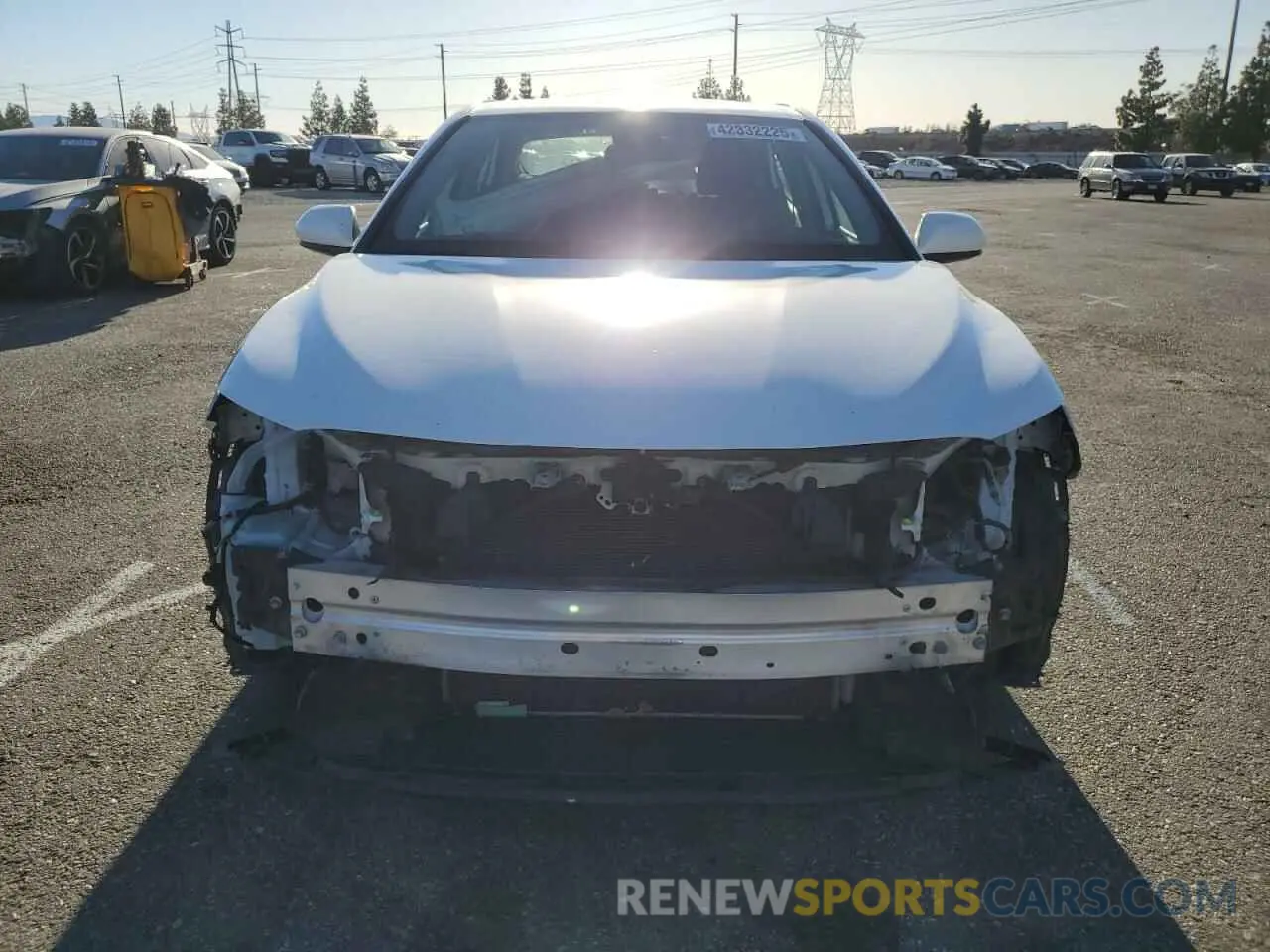 5 Photograph of a damaged car 4T1C11AK5NU655556 TOYOTA CAMRY 2022