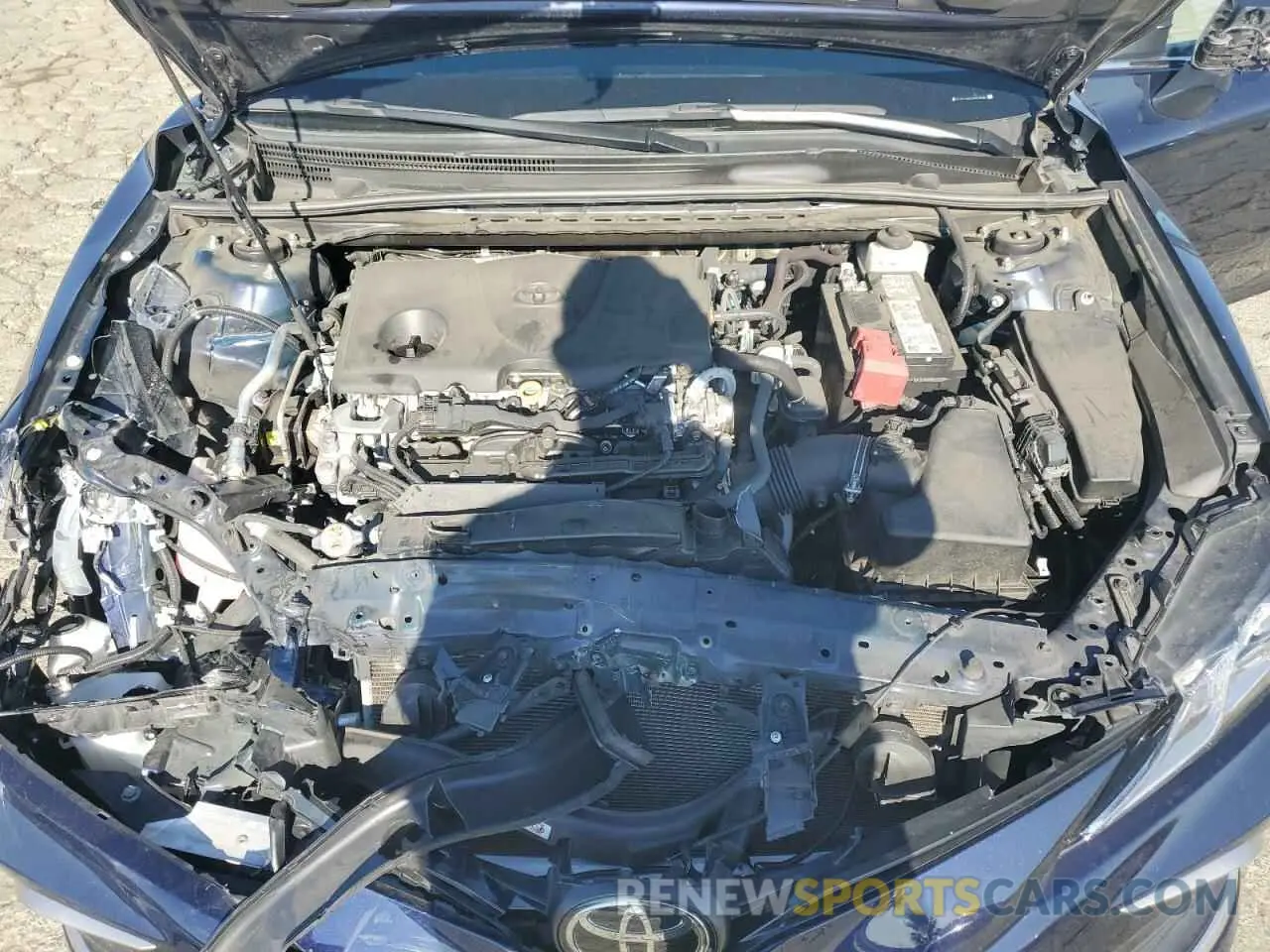 11 Photograph of a damaged car 4T1C11AK5NU656867 TOYOTA CAMRY 2022