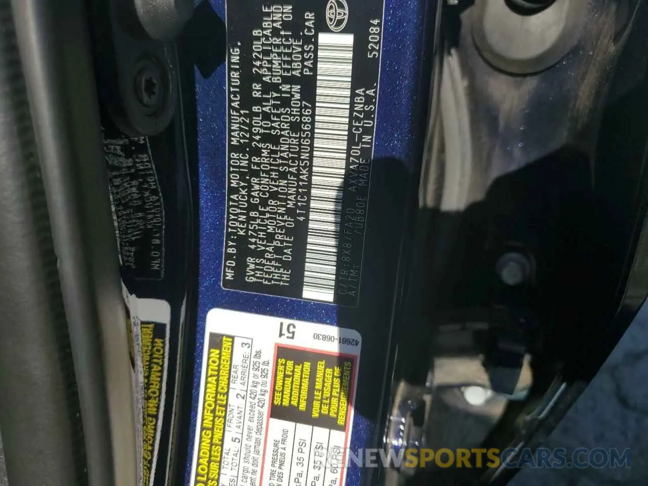 12 Photograph of a damaged car 4T1C11AK5NU656867 TOYOTA CAMRY 2022