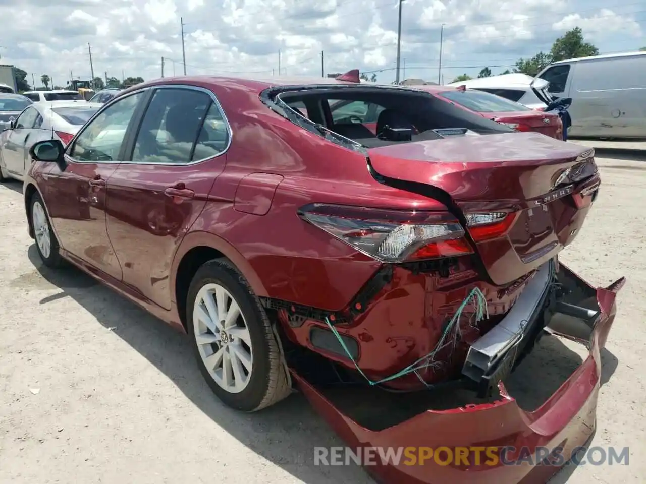 3 Photograph of a damaged car 4T1C11AK5NU657596 TOYOTA CAMRY 2022