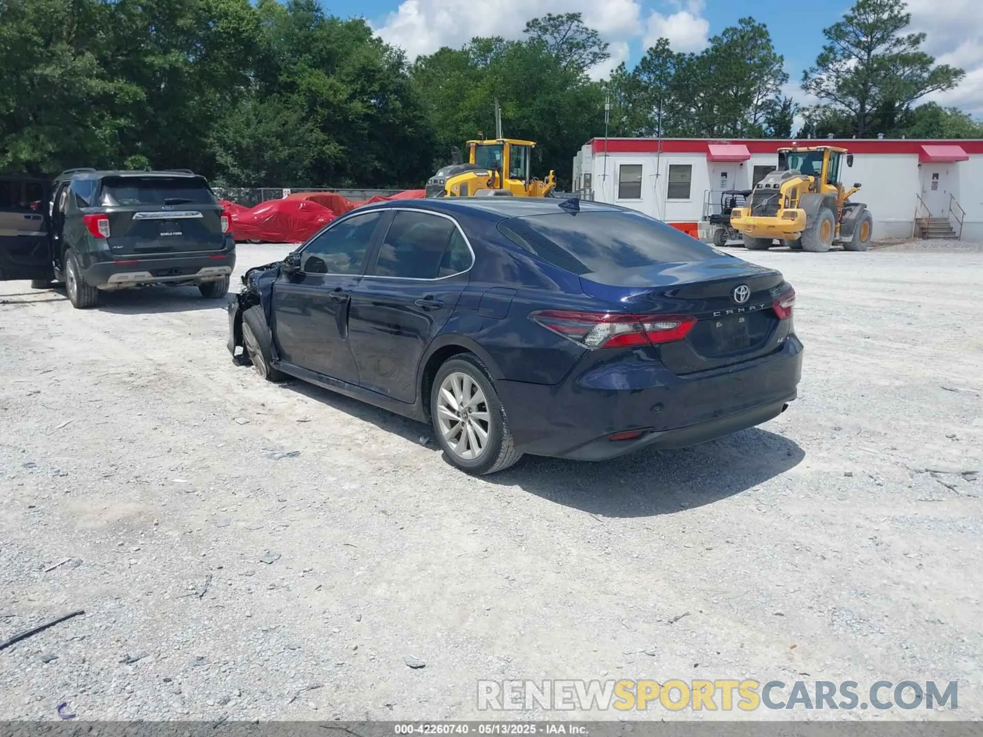 3 Photograph of a damaged car 4T1C11AK5NU662751 TOYOTA CAMRY 2022