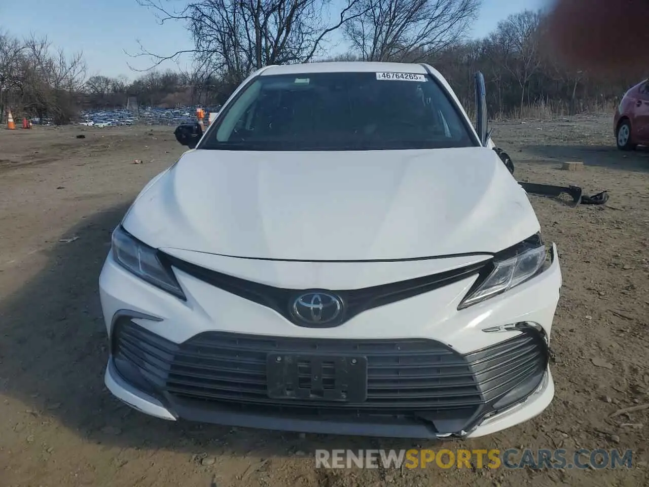 5 Photograph of a damaged car 4T1C11AK5NU681865 TOYOTA CAMRY 2022
