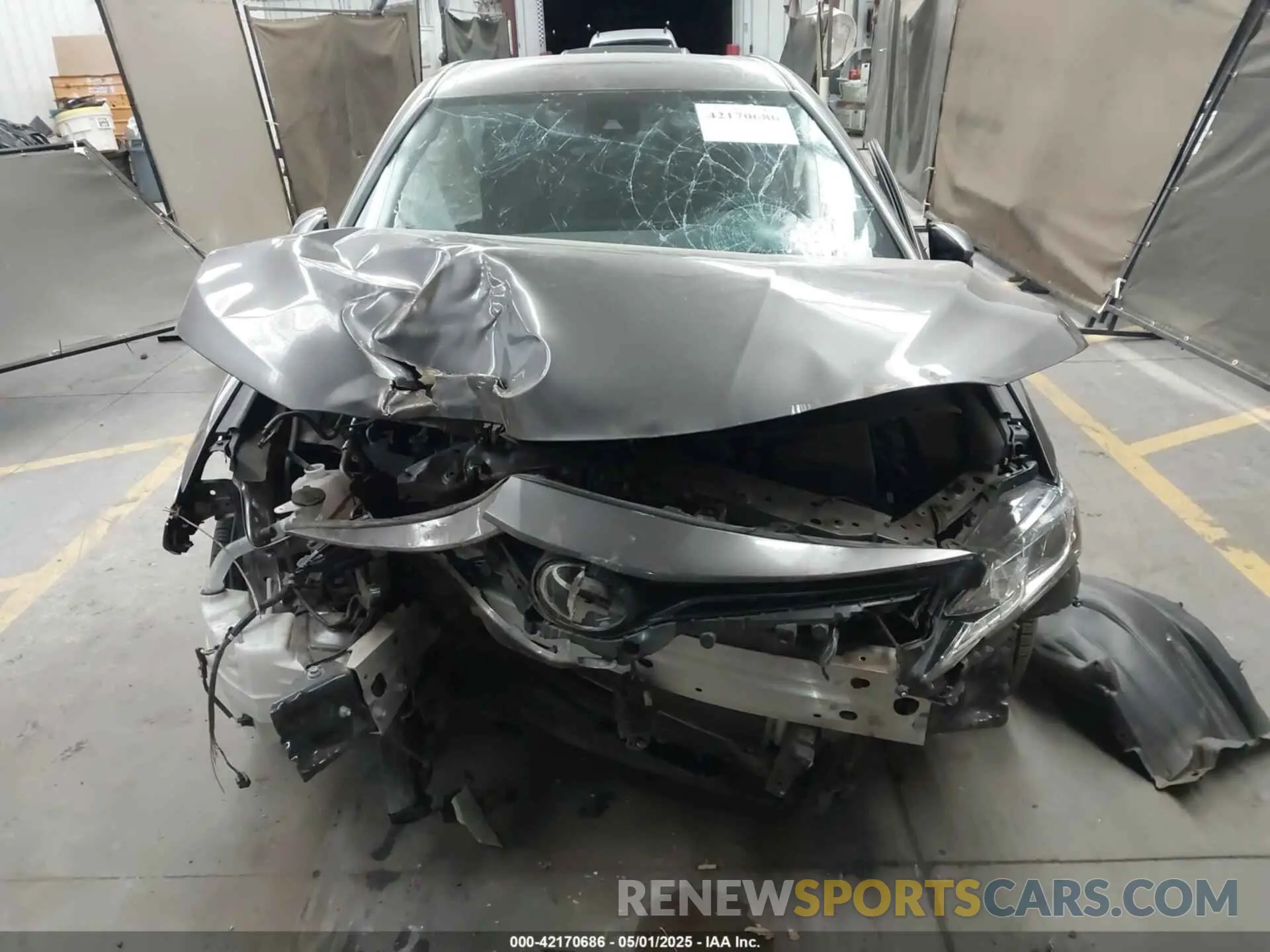12 Photograph of a damaged car 4T1C11AK5NU692820 TOYOTA CAMRY 2022