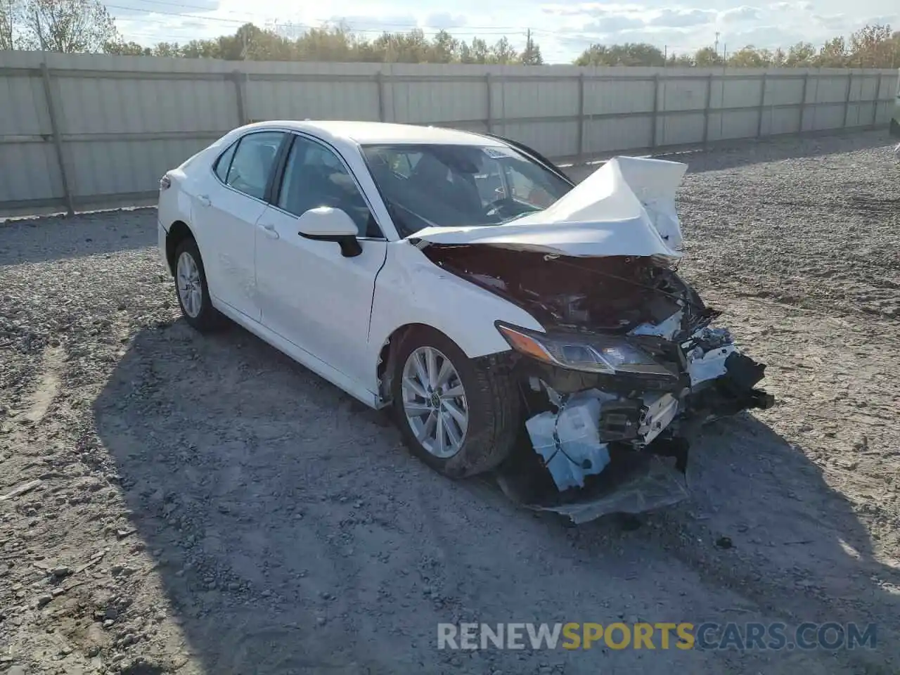 1 Photograph of a damaged car 4T1C11AK5NU706568 TOYOTA CAMRY 2022