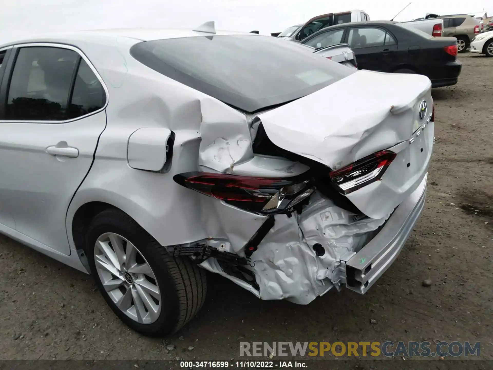 6 Photograph of a damaged car 4T1C11AK6NU048162 TOYOTA CAMRY 2022