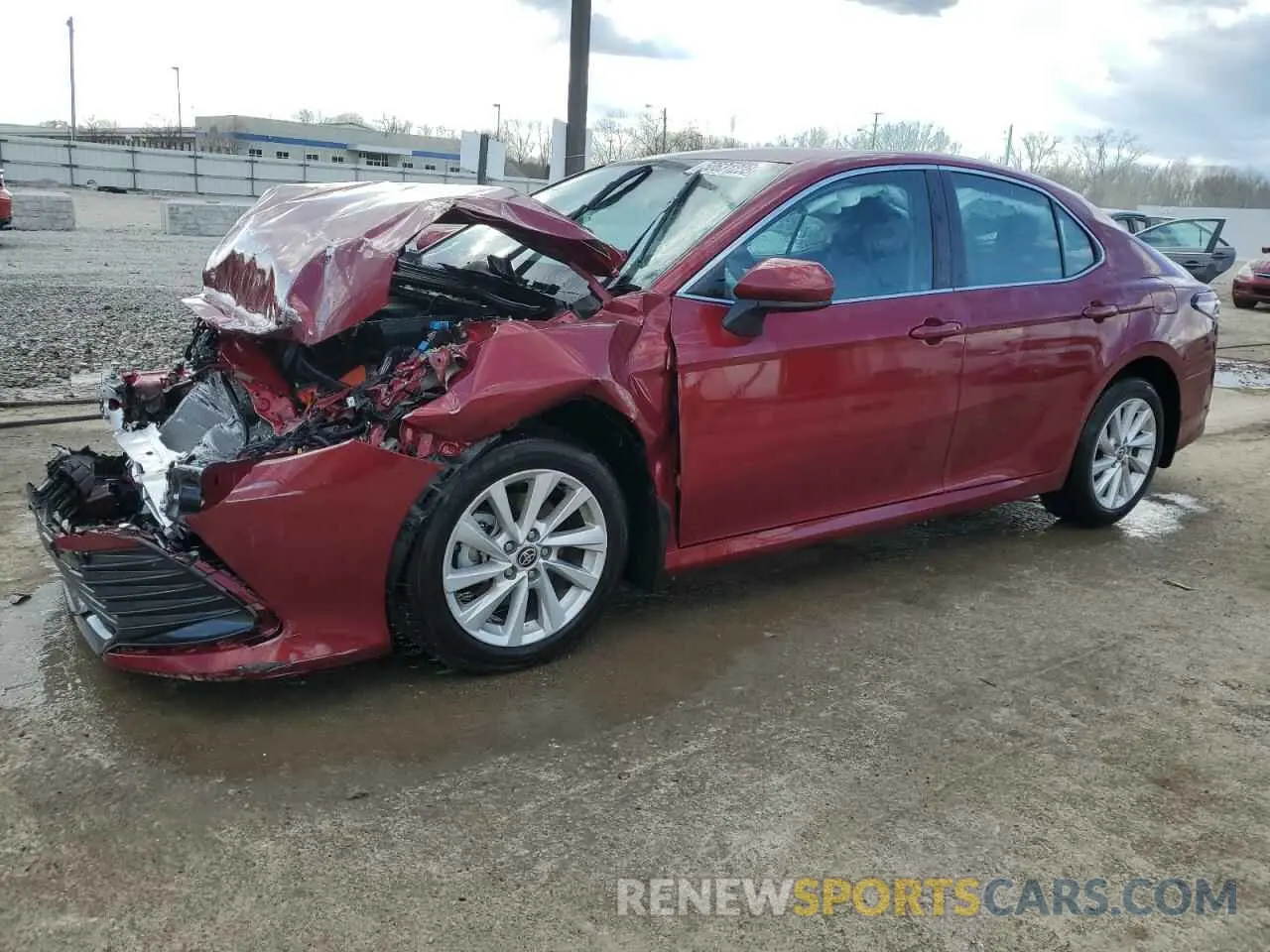 1 Photograph of a damaged car 4T1C11AK6NU049313 TOYOTA CAMRY 2022