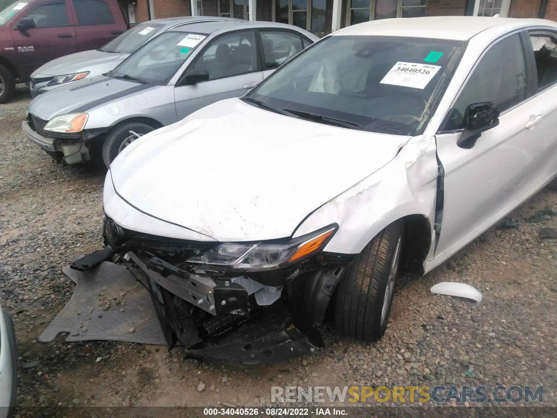 6 Photograph of a damaged car 4T1C11AK6NU066466 TOYOTA CAMRY 2022