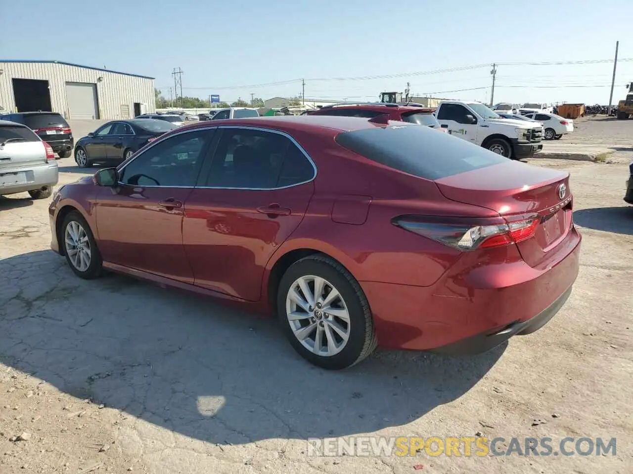 2 Photograph of a damaged car 4T1C11AK6NU621609 TOYOTA CAMRY 2022