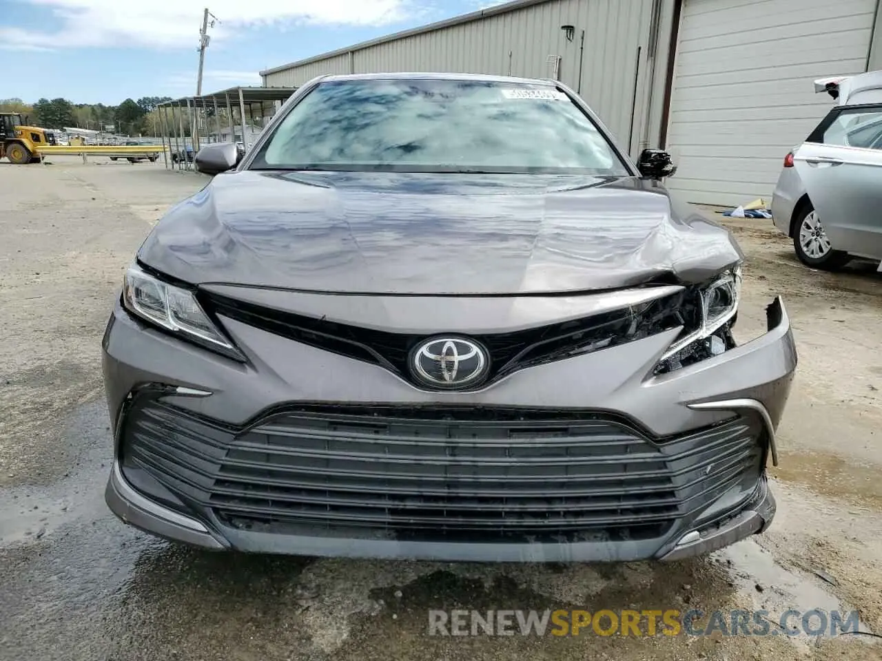 5 Photograph of a damaged car 4T1C11AK6NU634134 TOYOTA CAMRY 2022