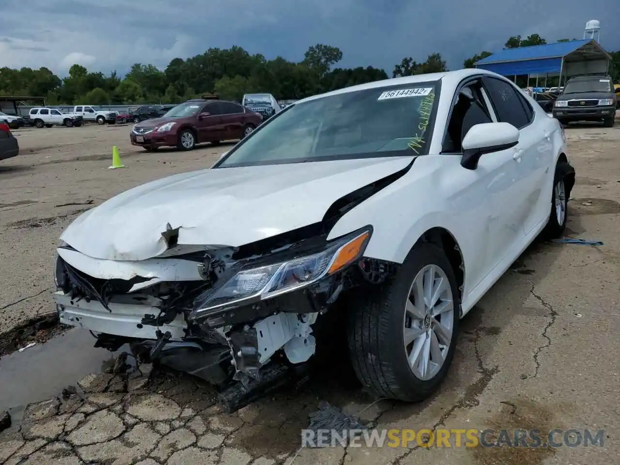 2 Photograph of a damaged car 4T1C11AK6NU635378 TOYOTA CAMRY 2022