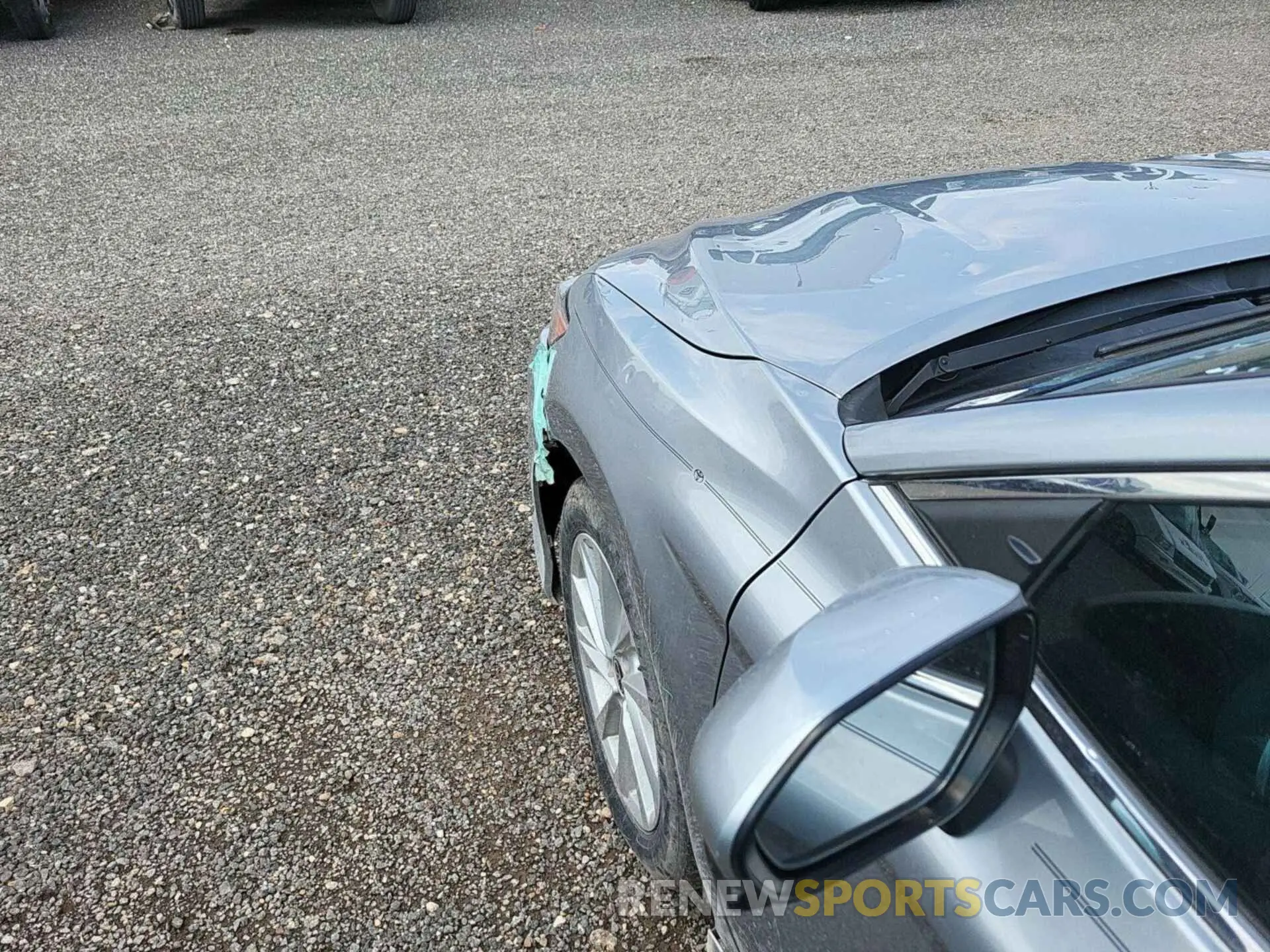 9 Photograph of a damaged car 4T1C11AK6NU635431 TOYOTA CAMRY 2022