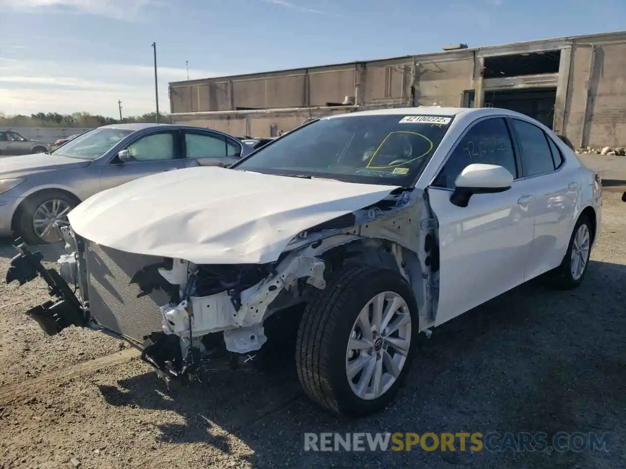 2 Photograph of a damaged car 4T1C11AK6NU647031 TOYOTA CAMRY 2022