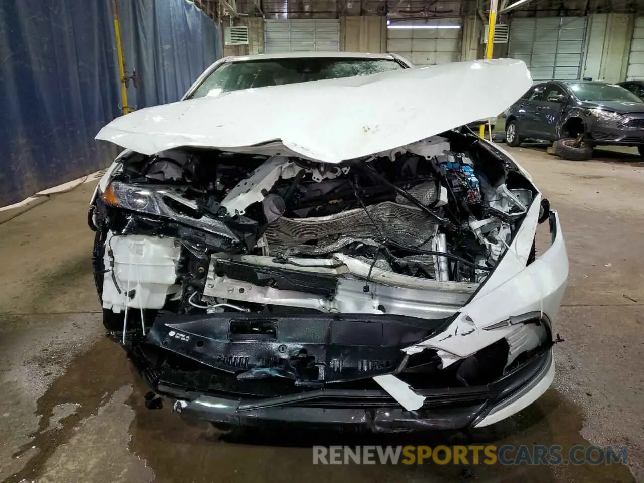 5 Photograph of a damaged car 4T1C11AK6NU654674 TOYOTA CAMRY 2022