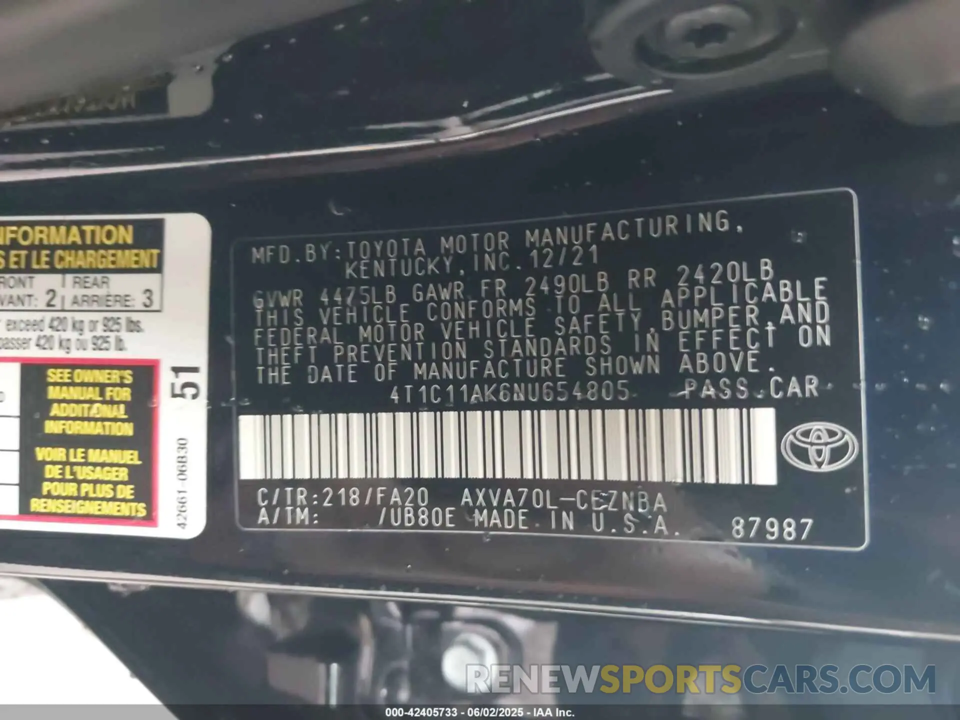 9 Photograph of a damaged car 4T1C11AK6NU654805 TOYOTA CAMRY 2022